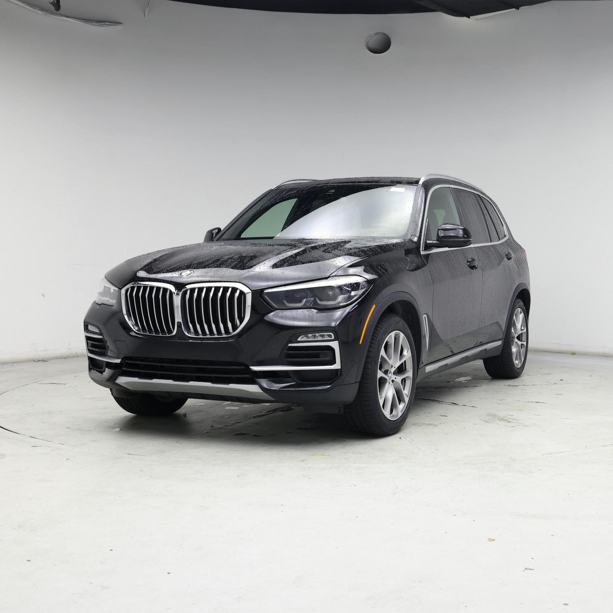 Thumbnail: 2021 BMW X5 - 4