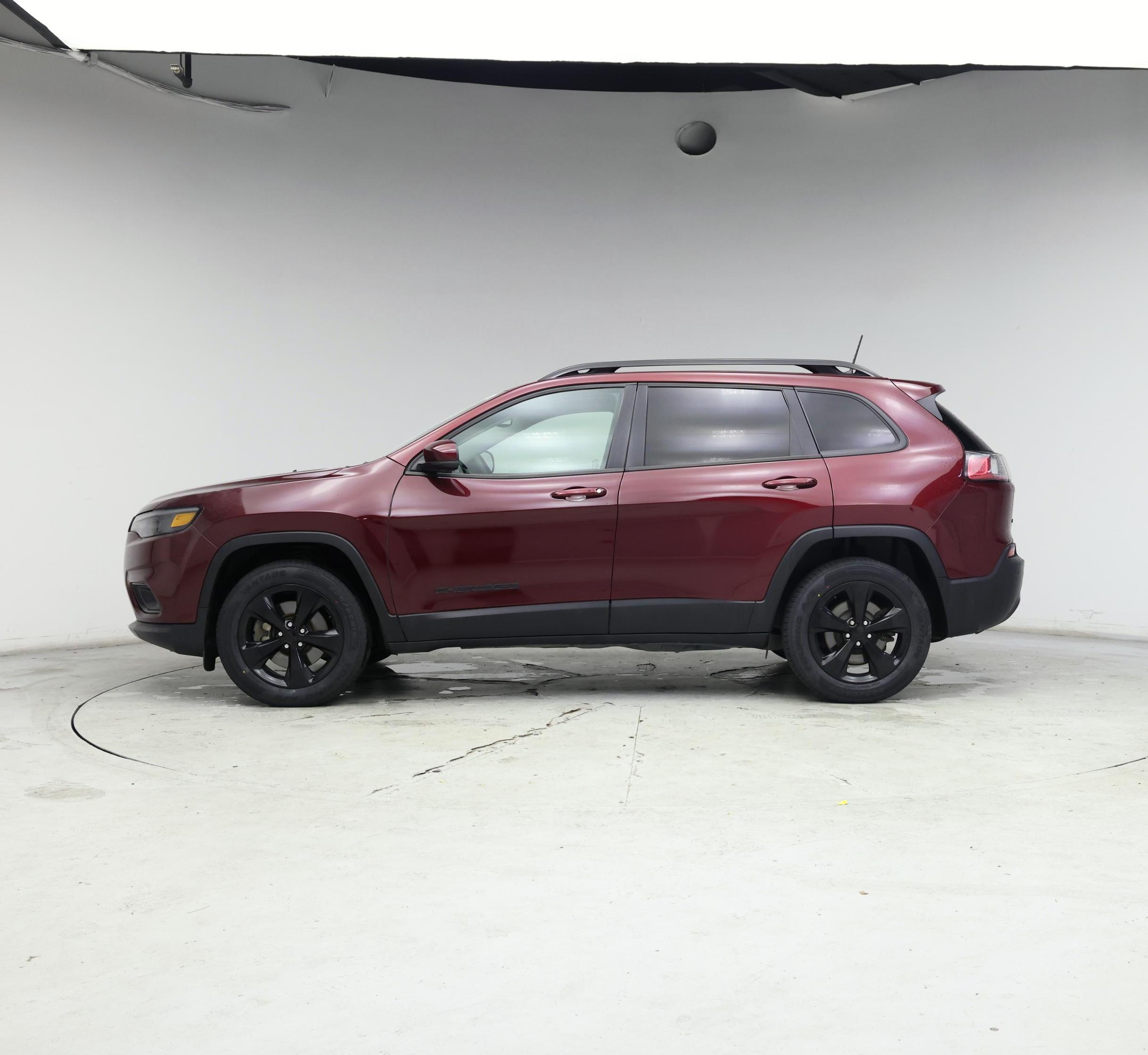 Thumbnail: 2019 Jeep Cherokee - 3