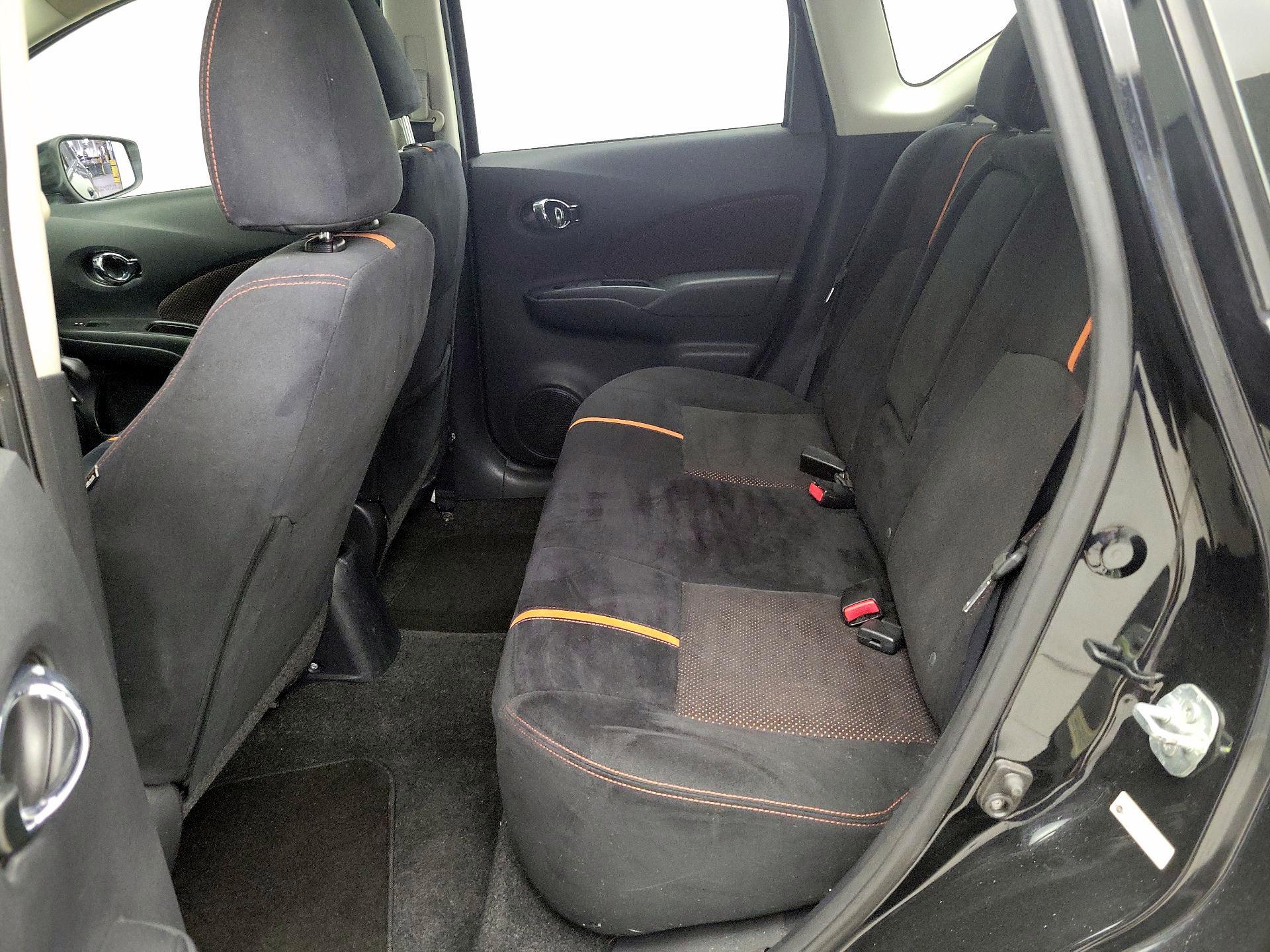Thumbnail: 2016 Nissan Versa Note - 19