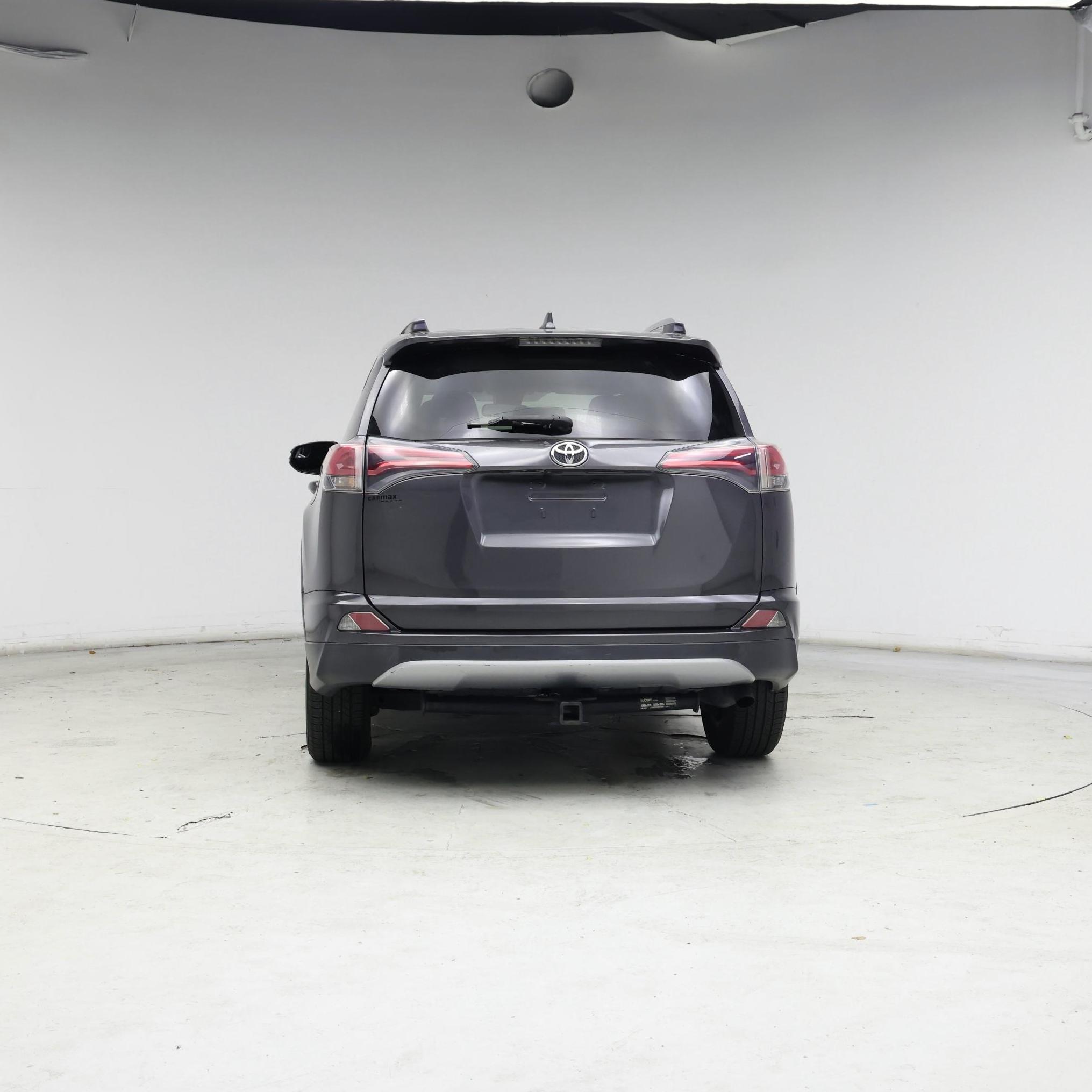 Thumbnail: 2017 Toyota RAV4 - 6