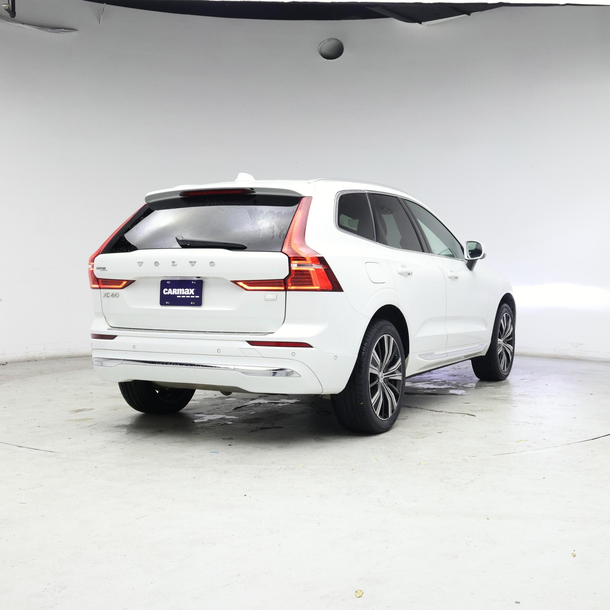 Thumbnail: 2023 Volvo XC60 - 8