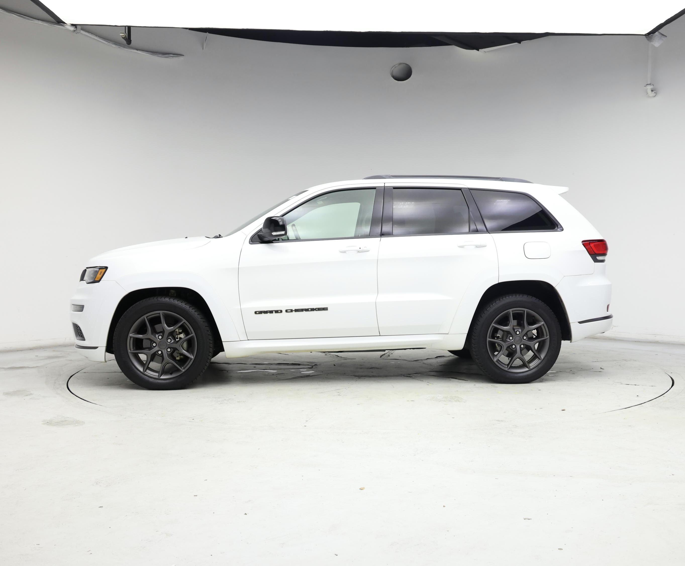 Thumbnail: 2020 Jeep Grand Cherokee - 3