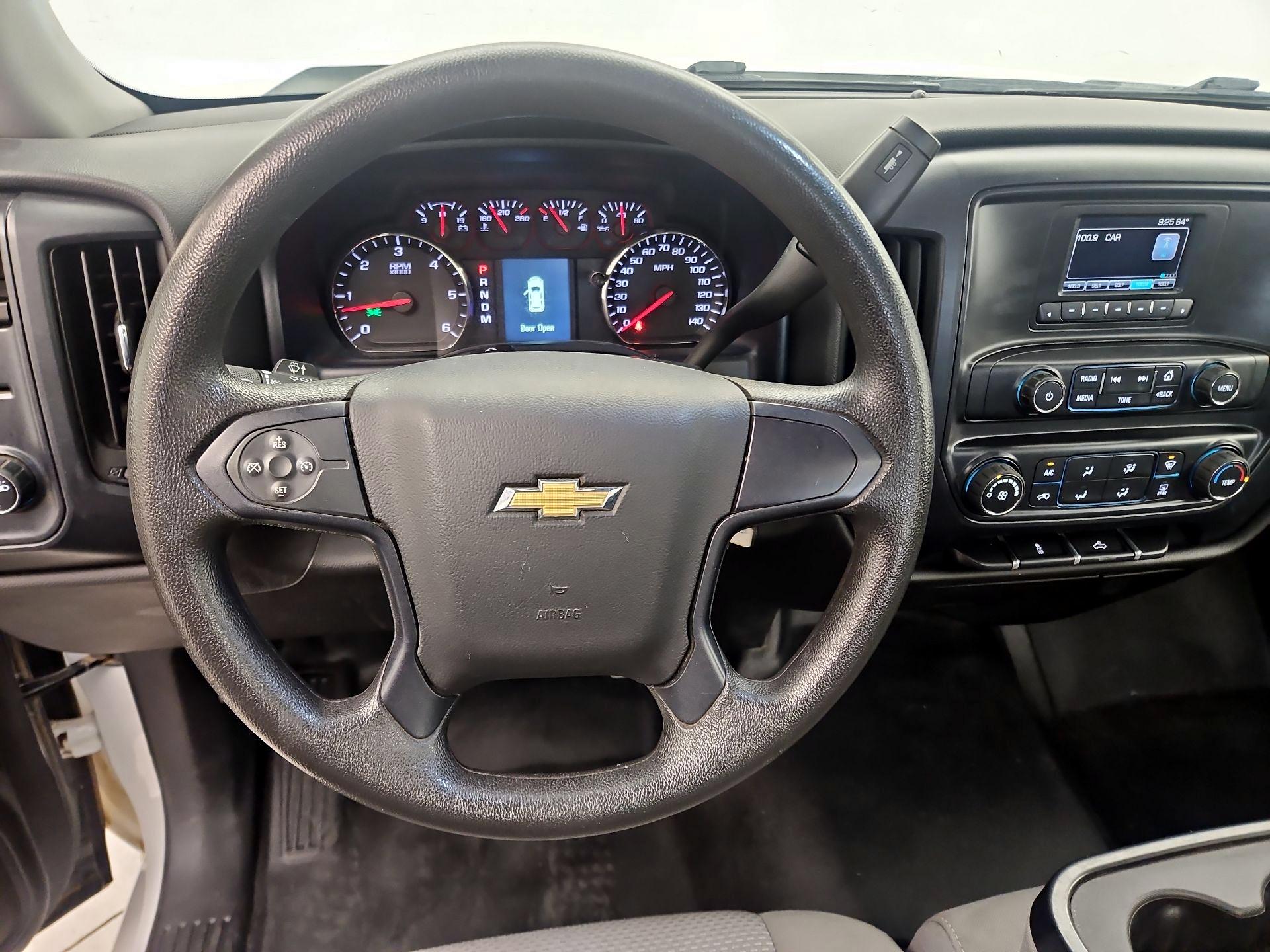 Thumbnail: 2016 Chevrolet Silverado 1500 - 10