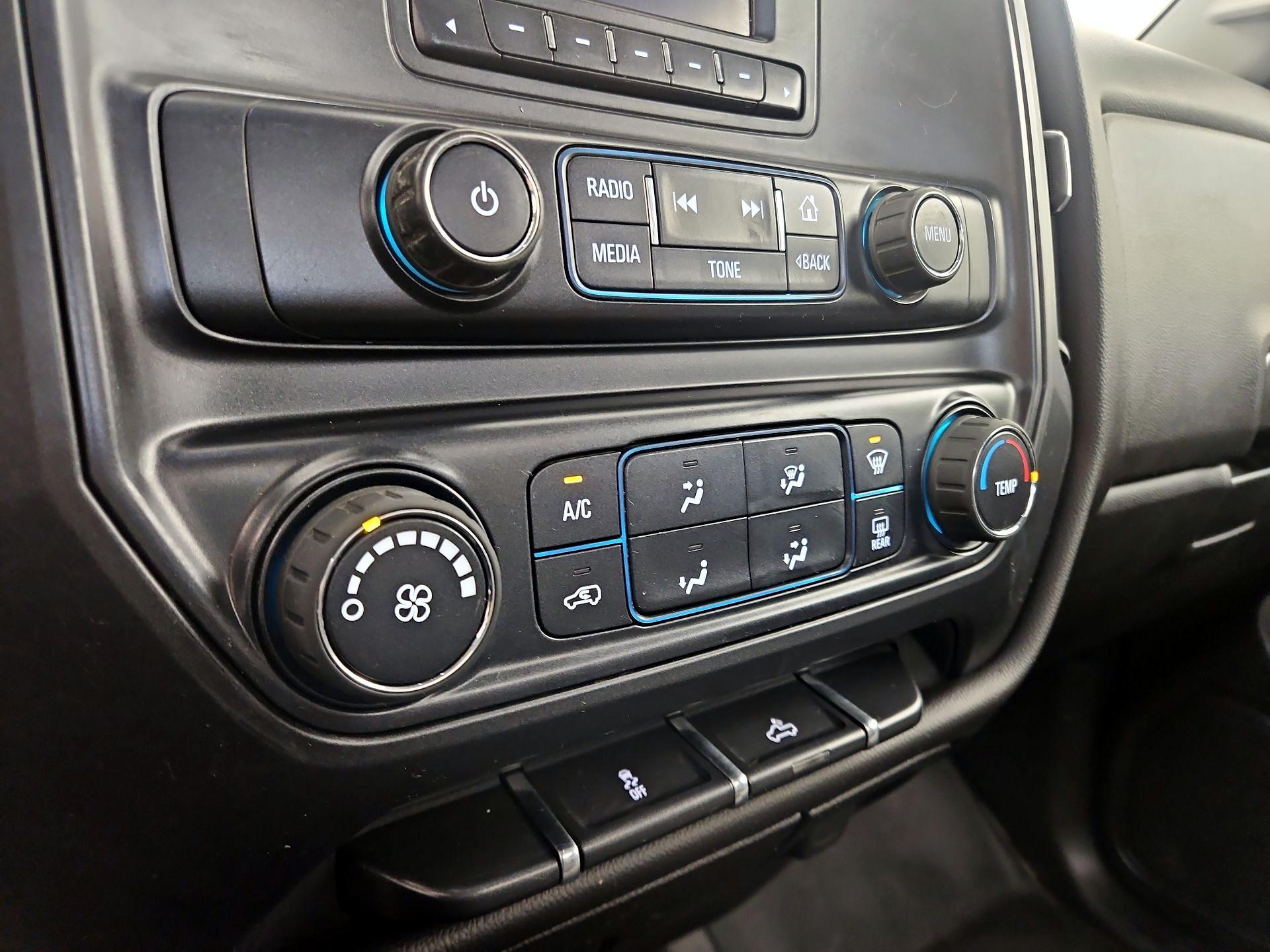 Thumbnail: 2016 Chevrolet Silverado 1500 - 15