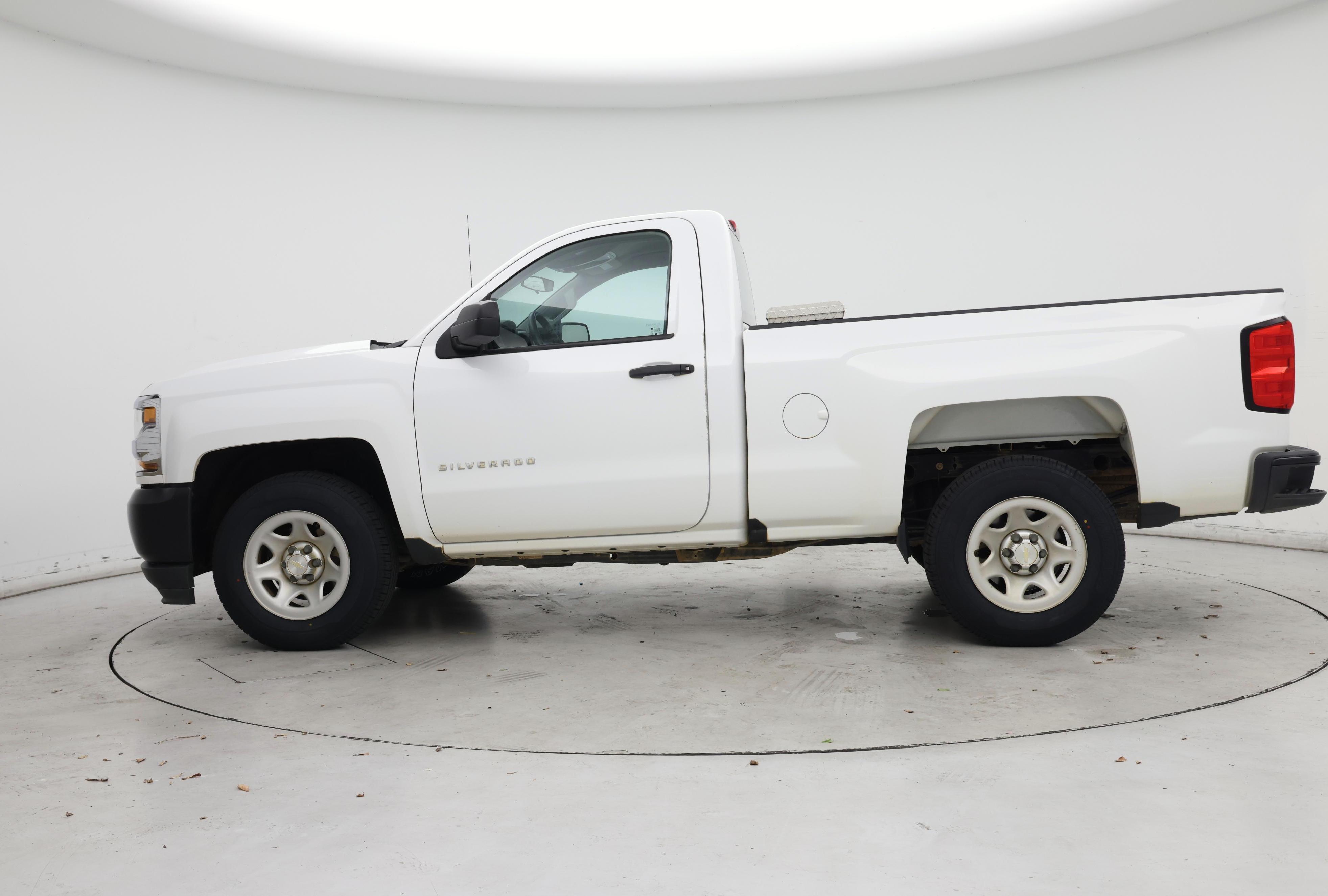 Thumbnail: 2016 Chevrolet Silverado 1500 - 3