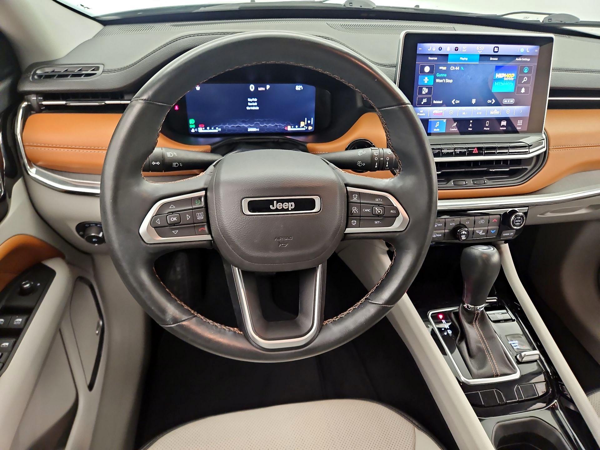 Thumbnail: 2022 Jeep Compass - 10