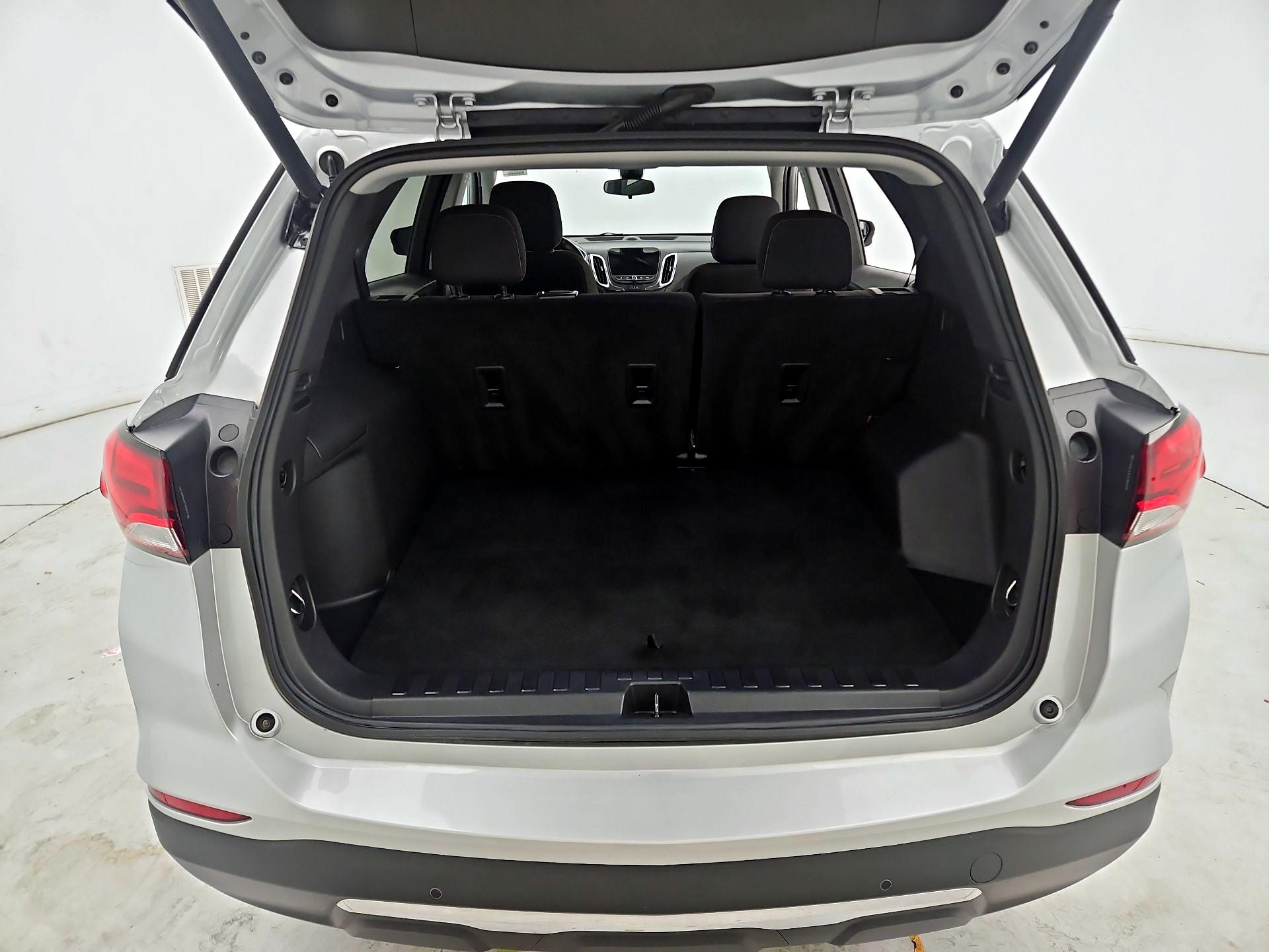 Thumbnail: 2022 Chevrolet Equinox - 20