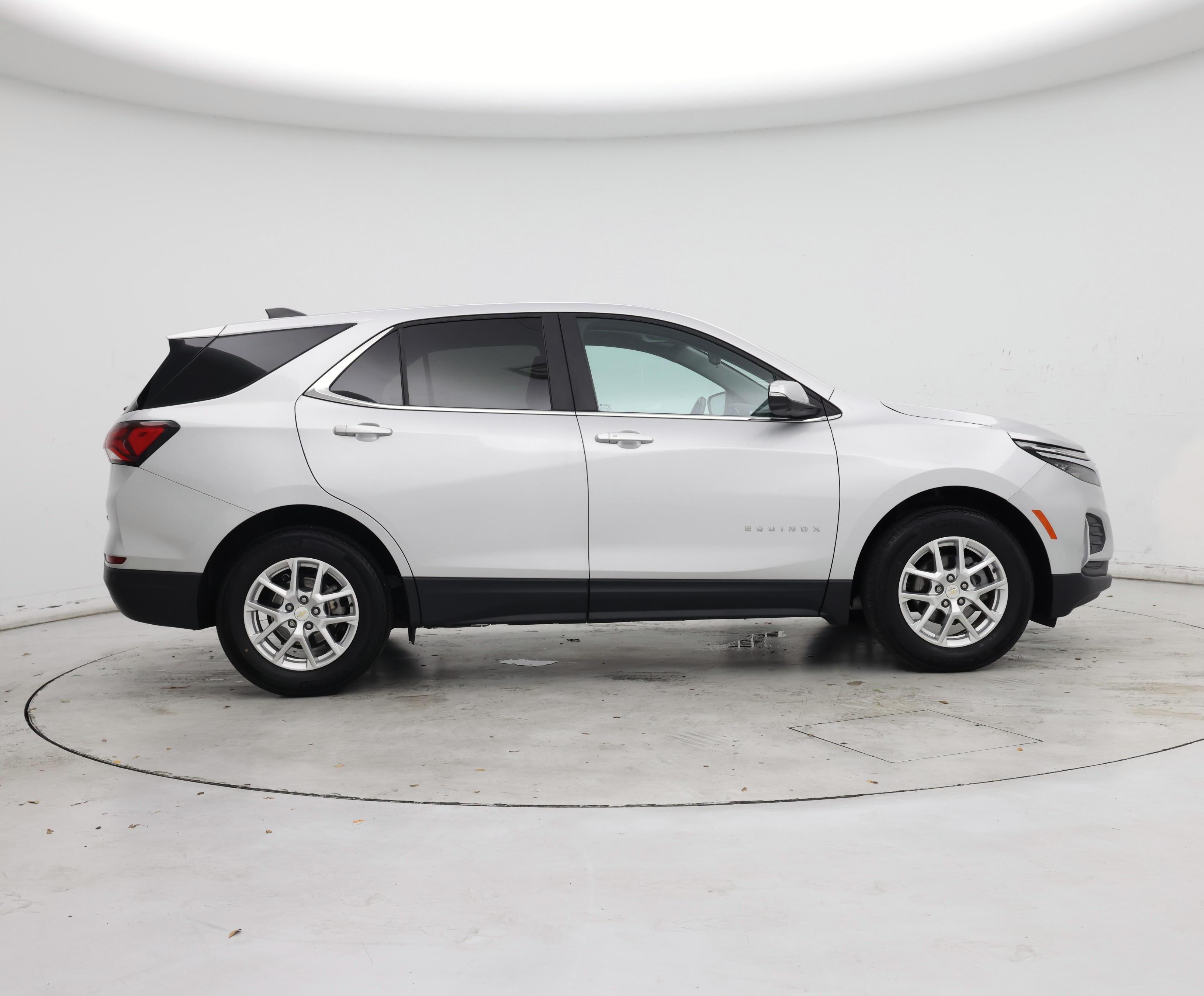 Thumbnail: 2022 Chevrolet Equinox - 7