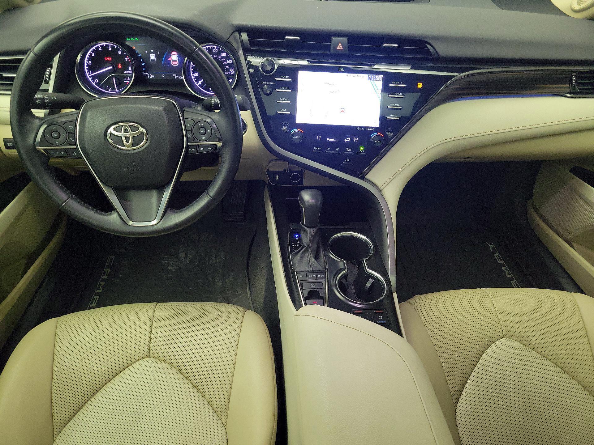 Thumbnail: 2020 Toyota Camry - 9