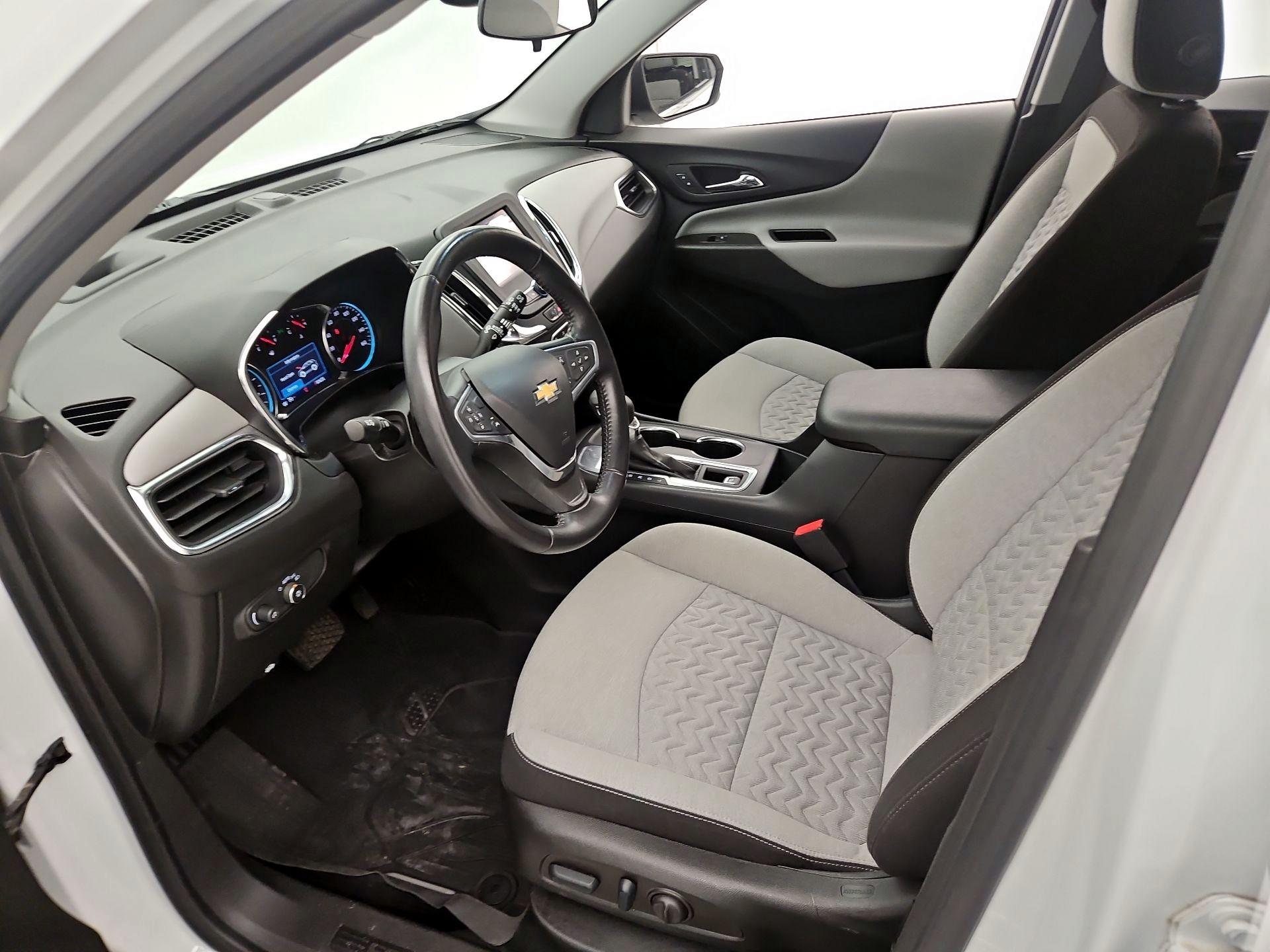Thumbnail: 2022 Chevrolet Equinox - 11