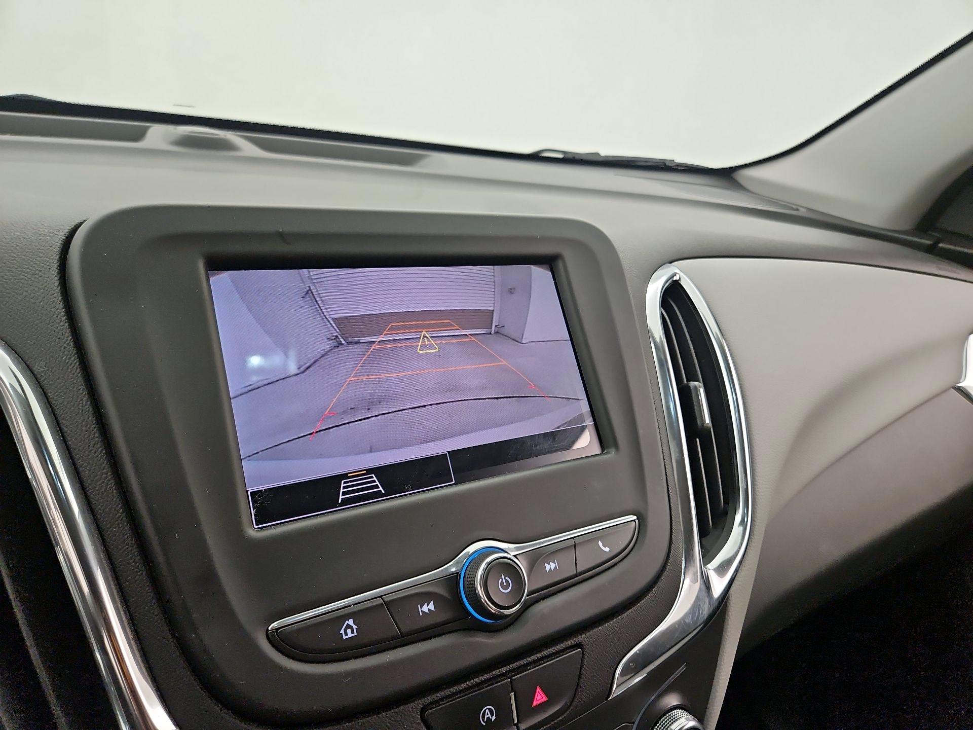 Thumbnail: 2022 Chevrolet Equinox - 14