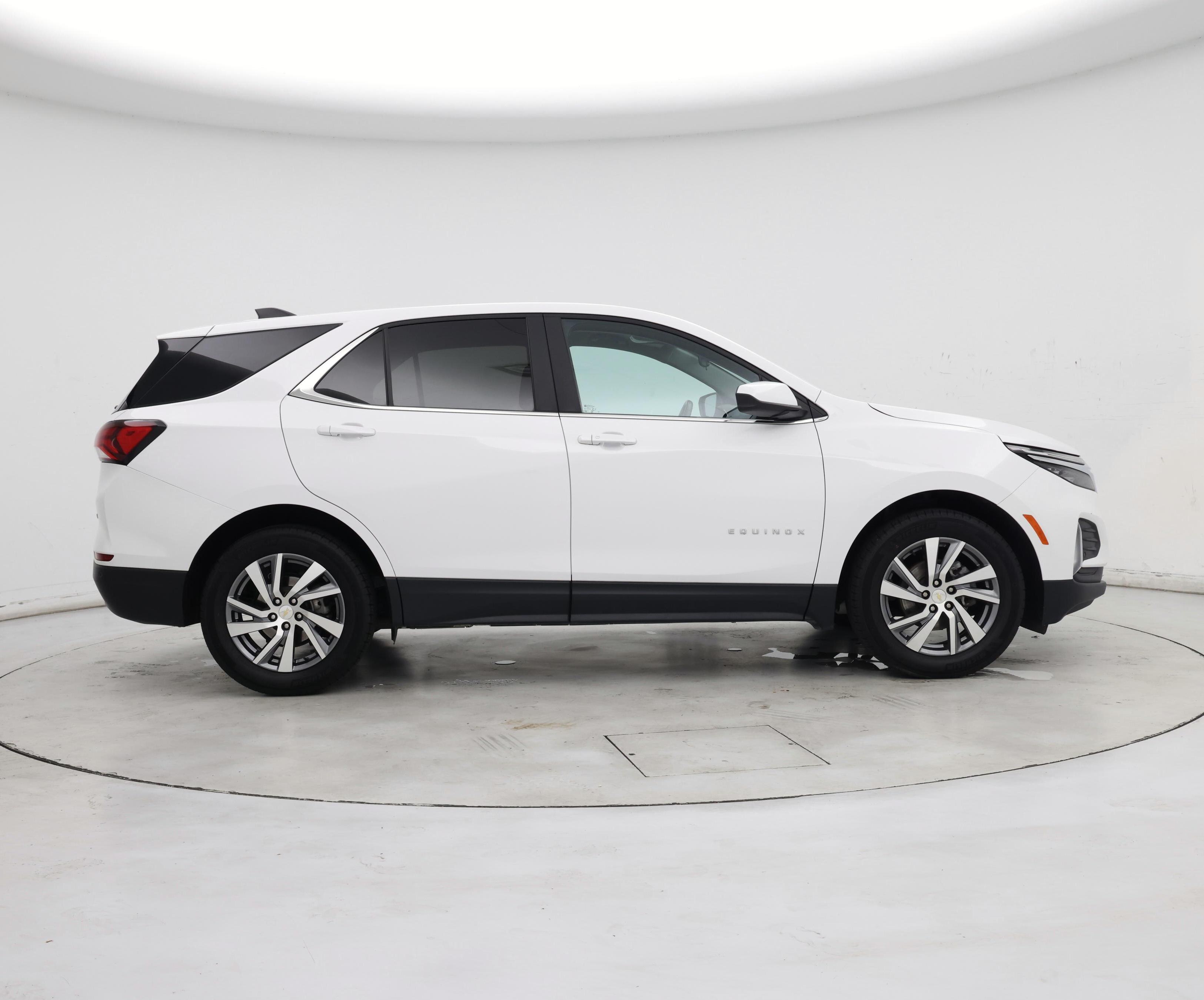 Thumbnail: 2022 Chevrolet Equinox - 7