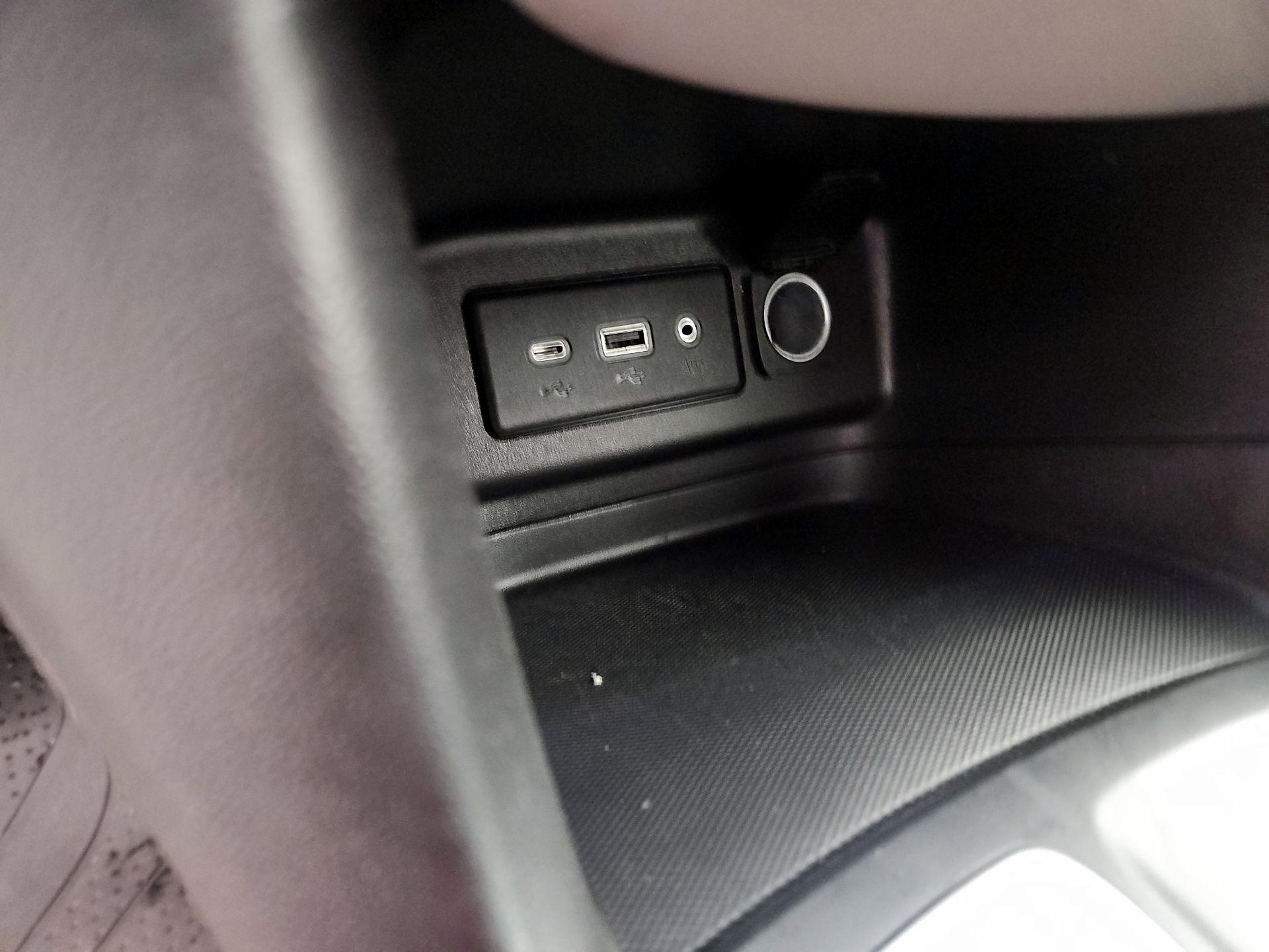 Thumbnail: 2021 Chevrolet Equinox - 18