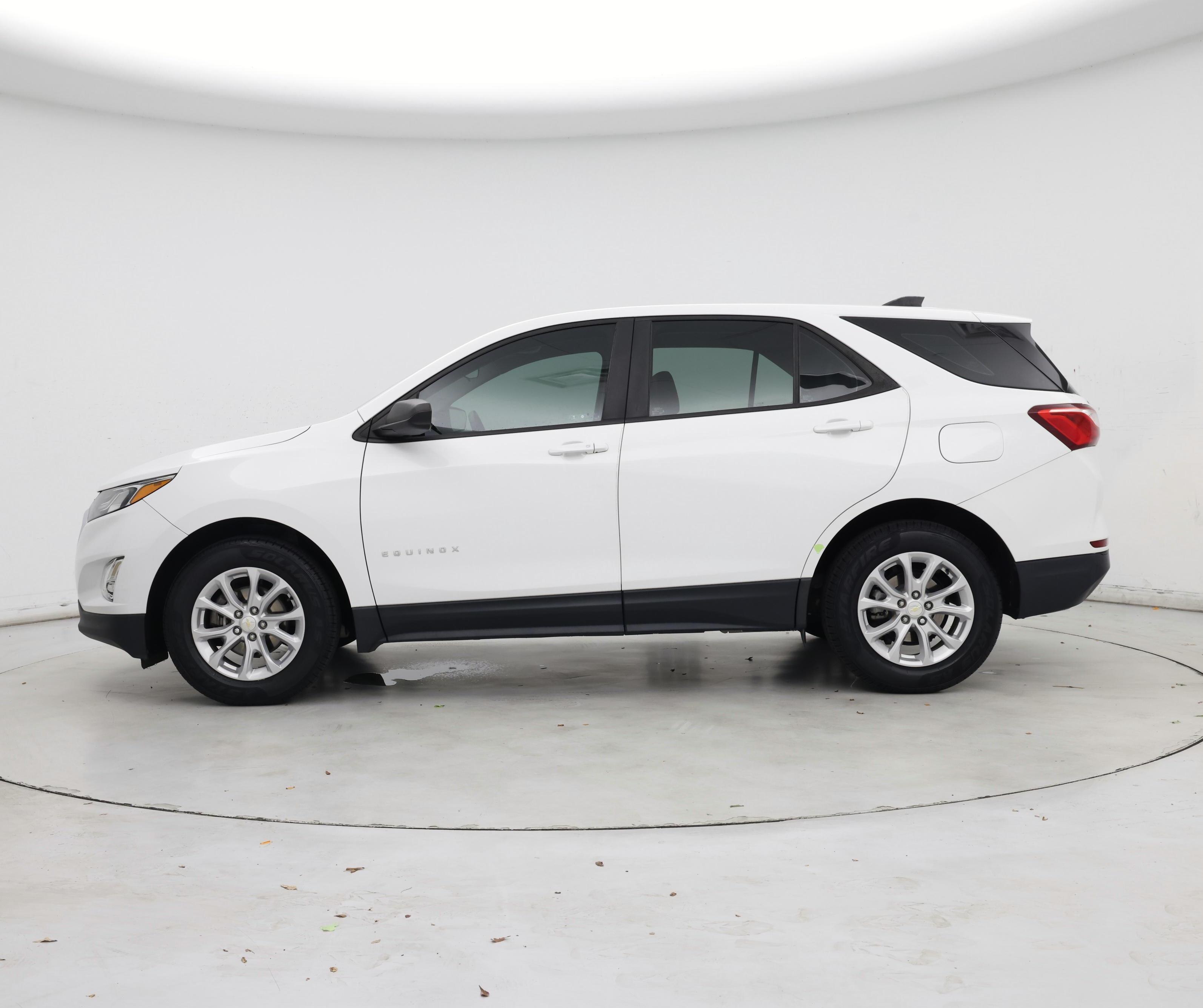 Thumbnail: 2021 Chevrolet Equinox - 3