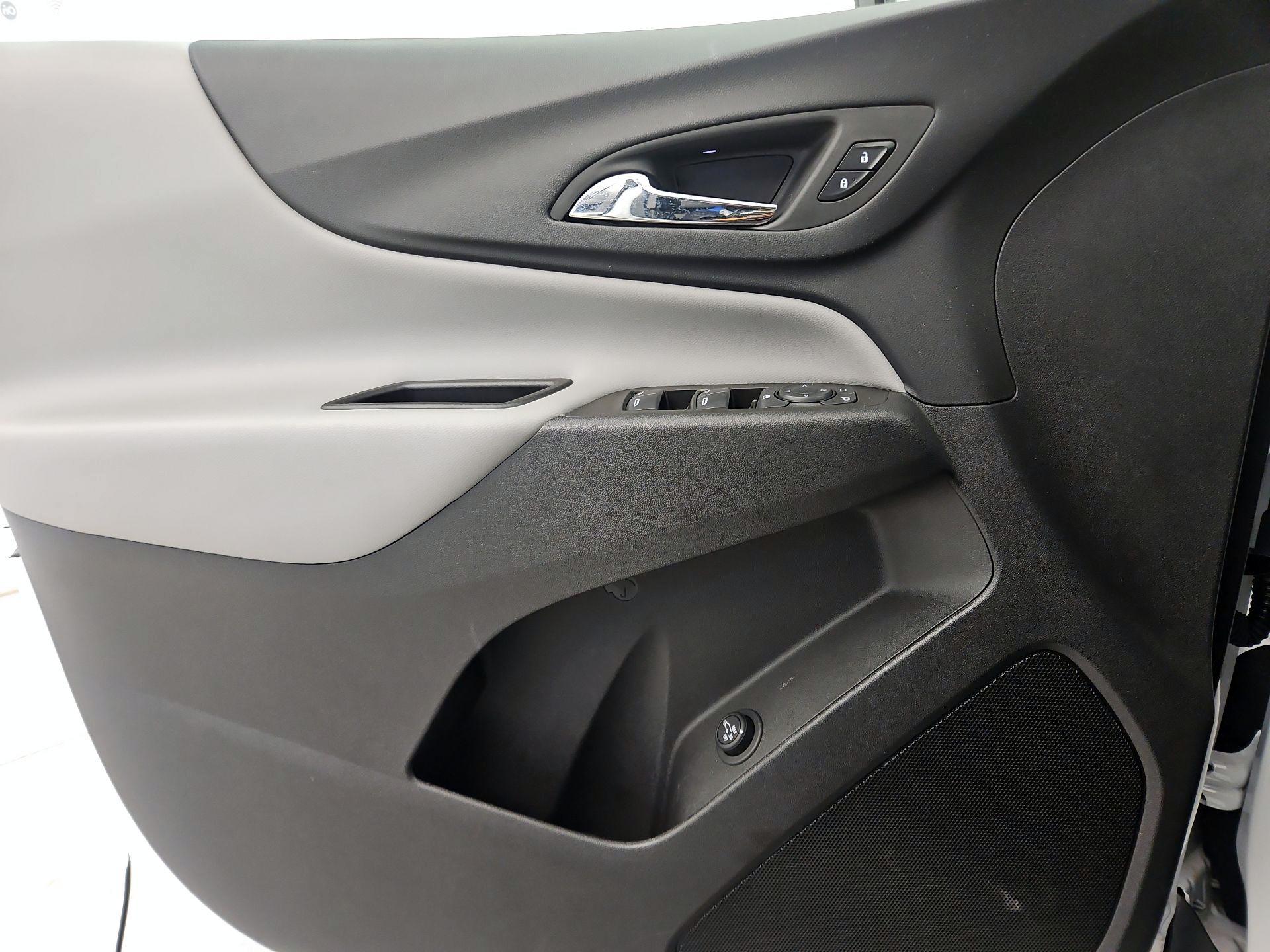 Thumbnail: 2023 Chevrolet Equinox - 12