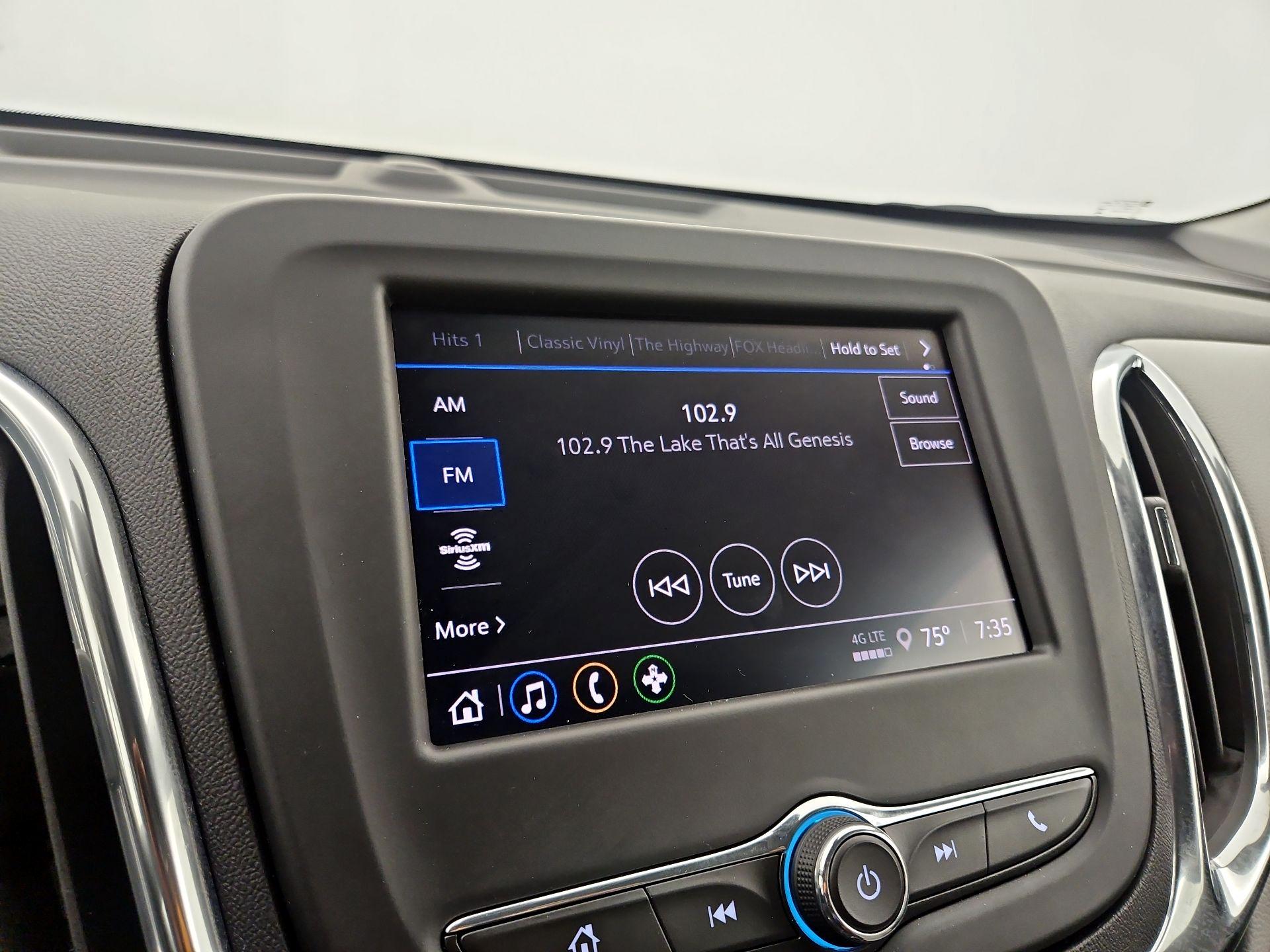 Thumbnail: 2023 Chevrolet Equinox - 15