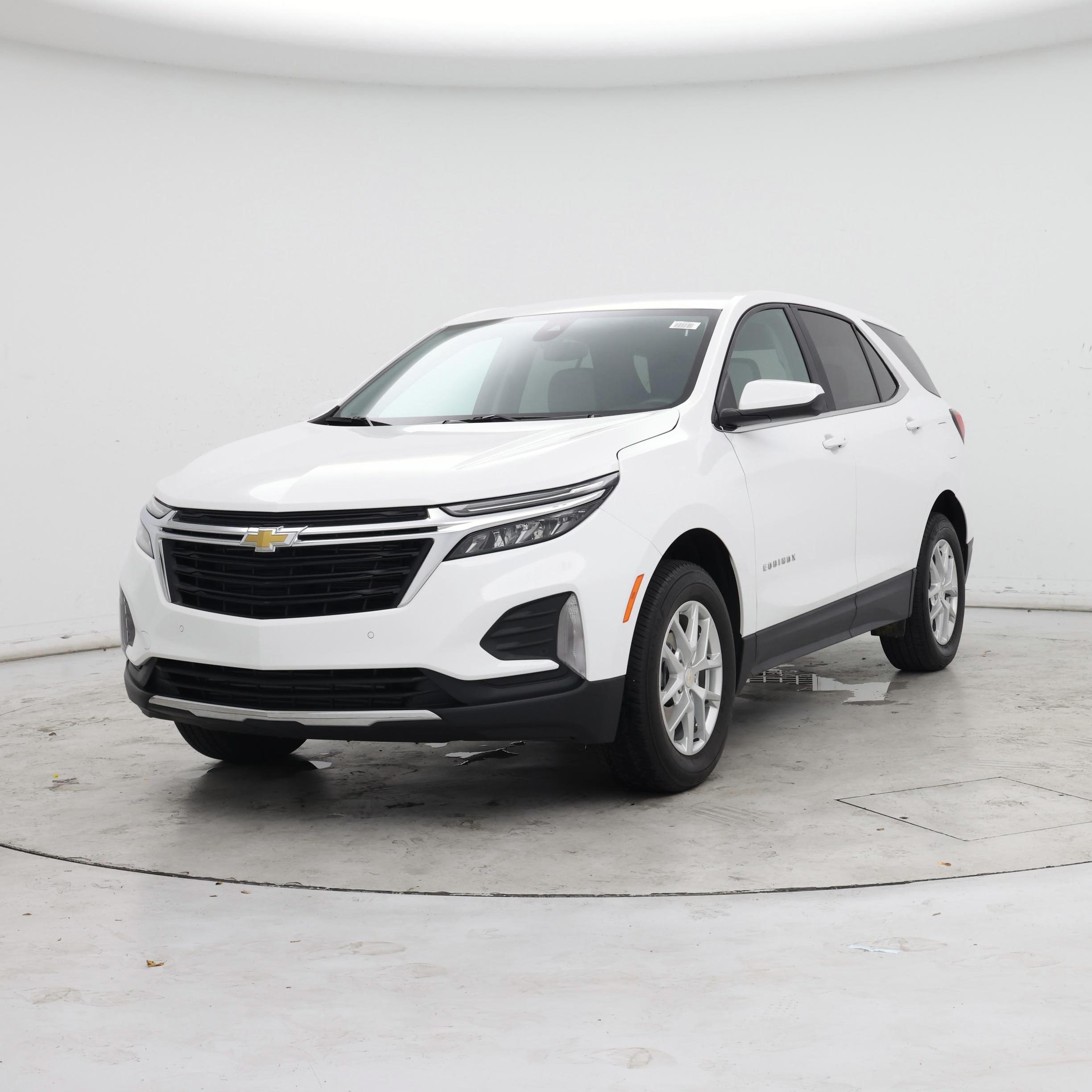 Thumbnail: 2023 Chevrolet Equinox - 4