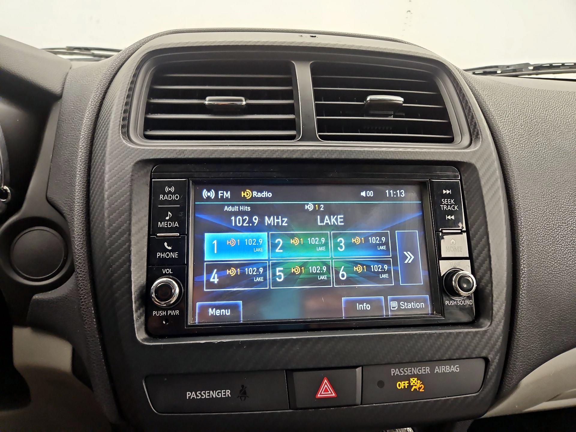 Thumbnail: 2021 Mitsubishi Outlander Sport - 15