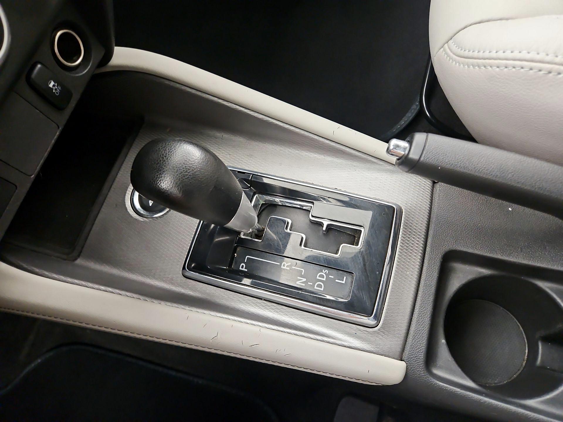 Thumbnail: 2021 Mitsubishi Outlander Sport - 17