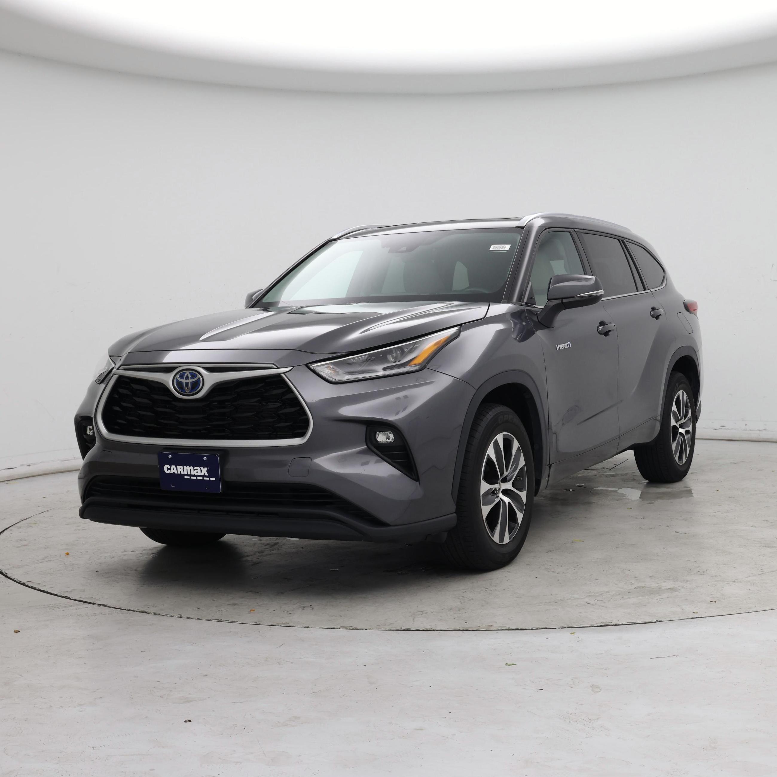 Thumbnail: 2021 Toyota Highlander - 4