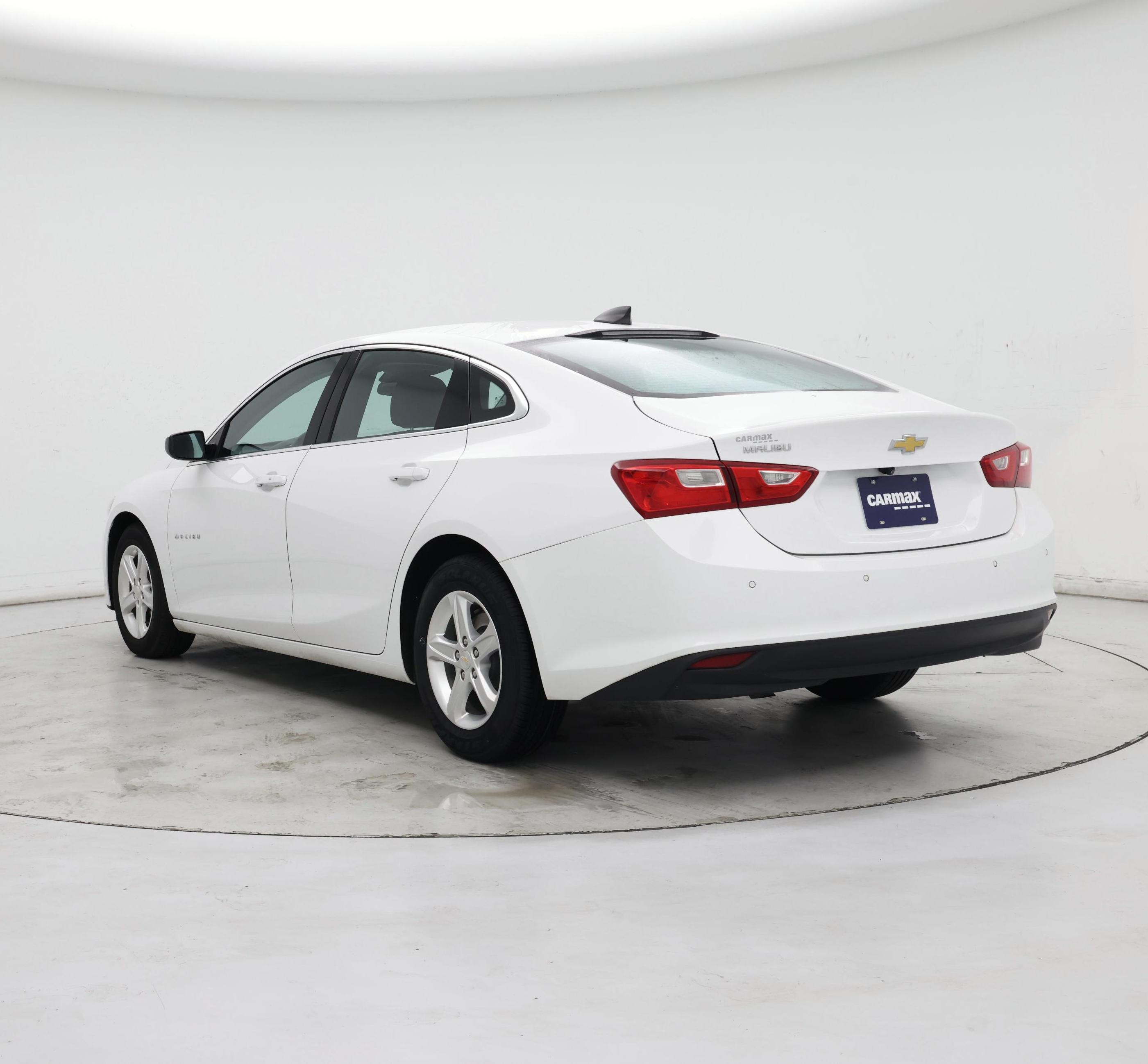 Thumbnail: 2023 Chevrolet Malibu - 2