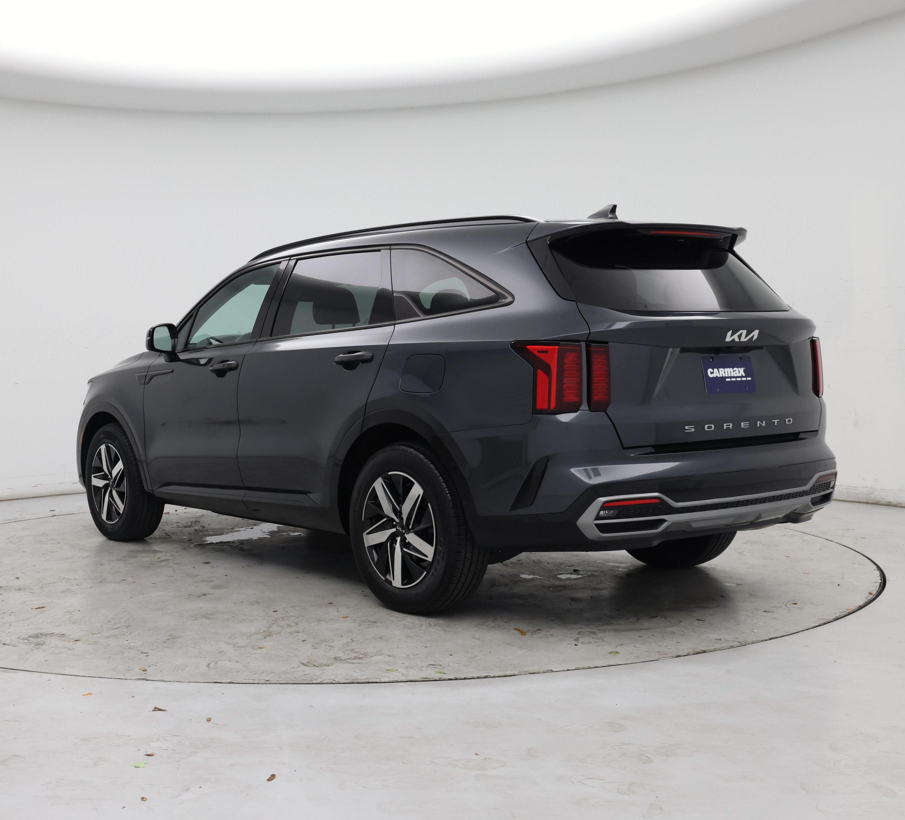 Thumbnail: 2022 Kia Sorento - 2