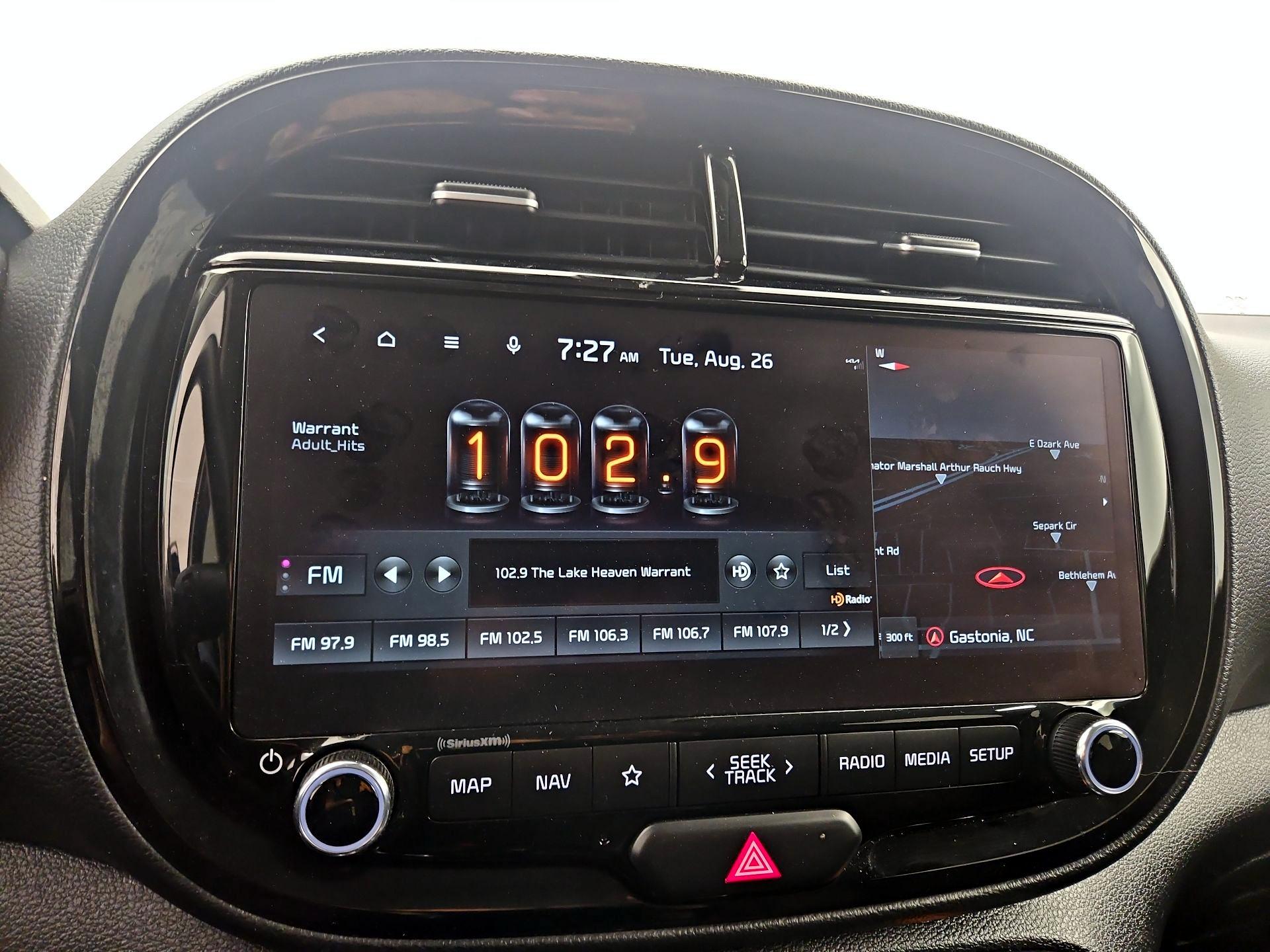 Thumbnail: 2023 Kia Soul - 16