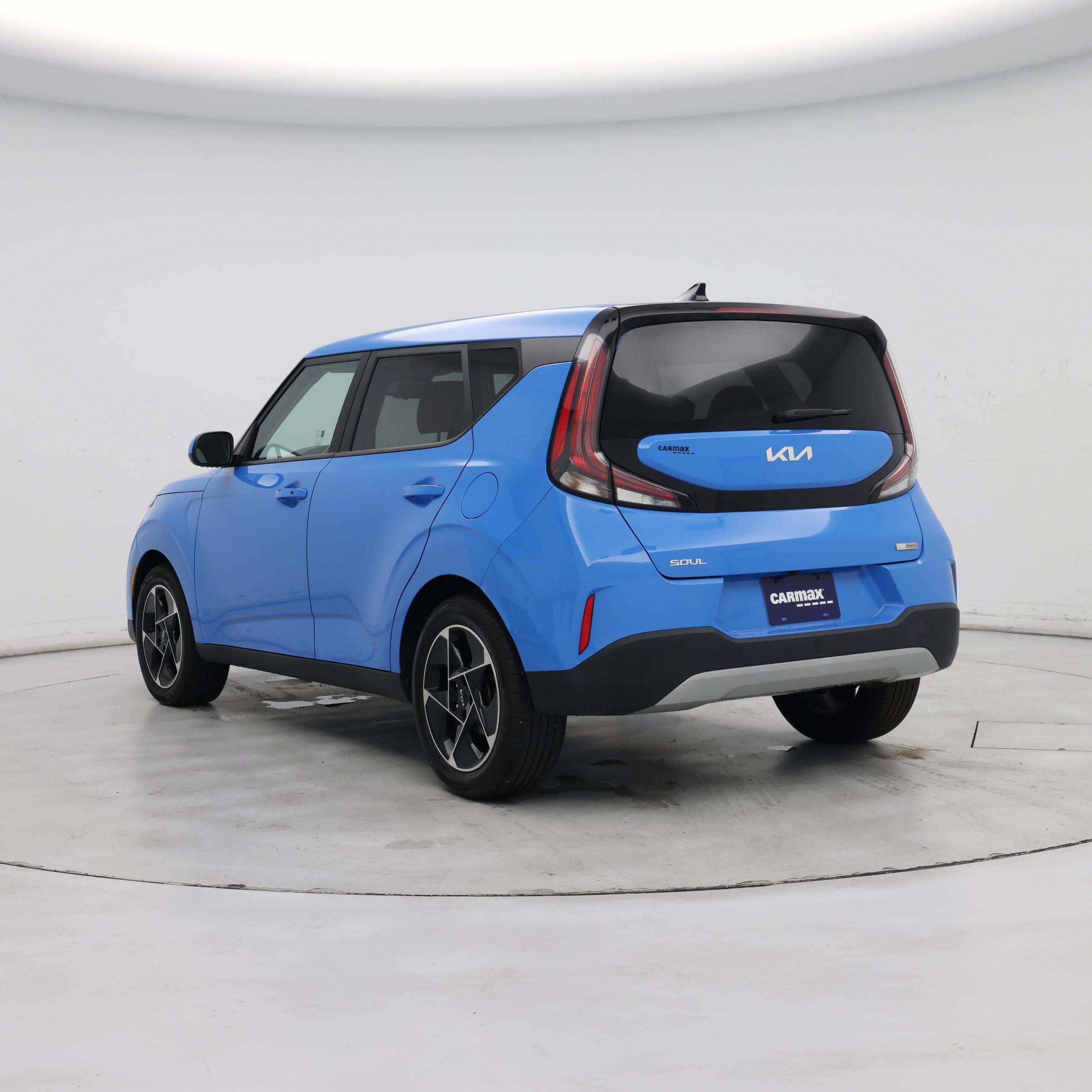Thumbnail: 2023 Kia Soul - 2