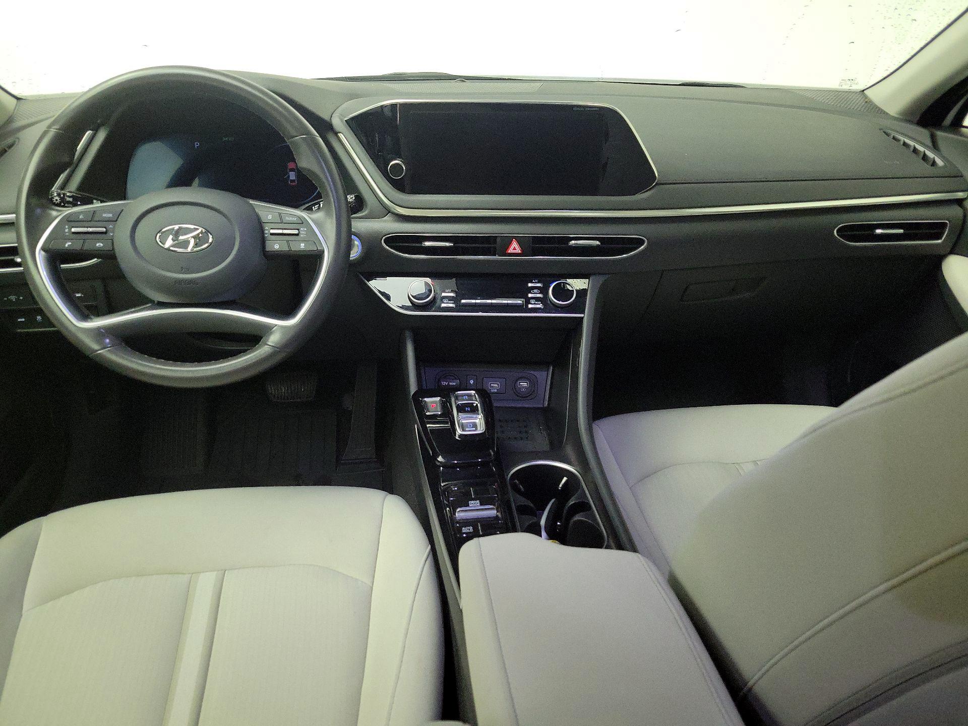 Thumbnail: 2023 Hyundai Sonata - 9