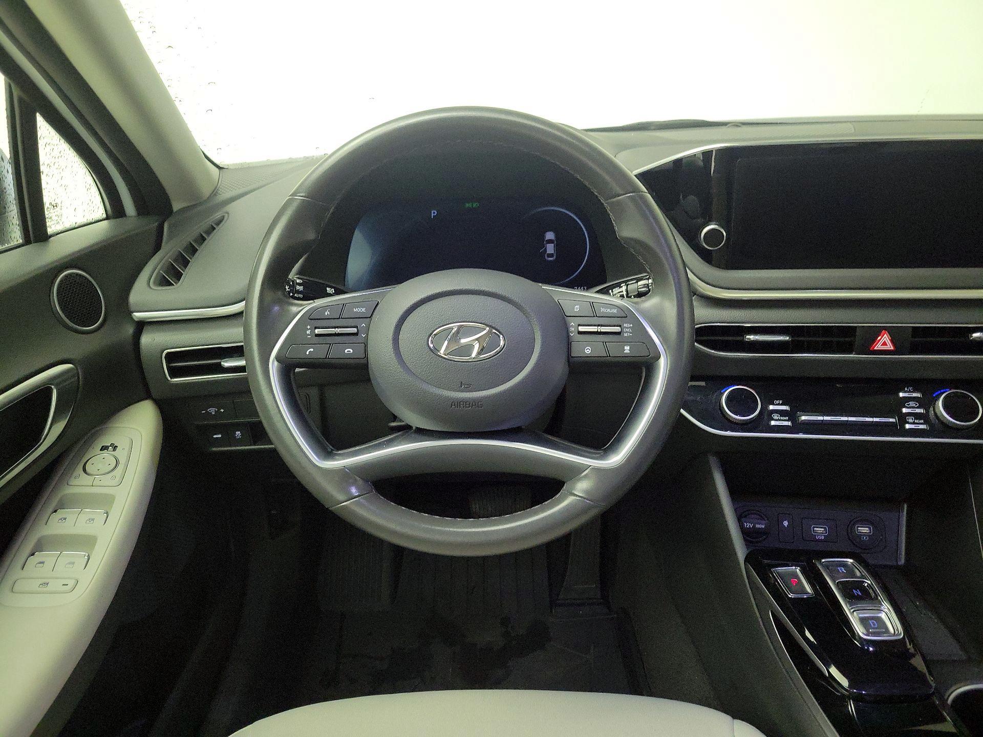 Thumbnail: 2023 Hyundai Sonata - 10