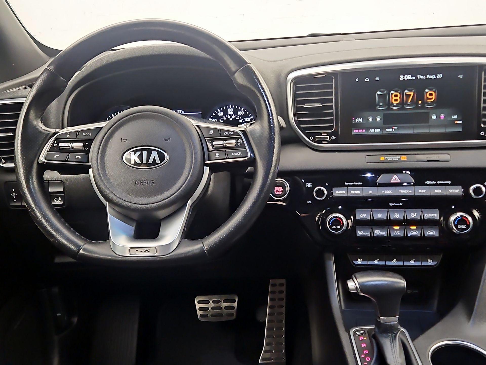 Thumbnail: 2022 Kia Sportage - 10