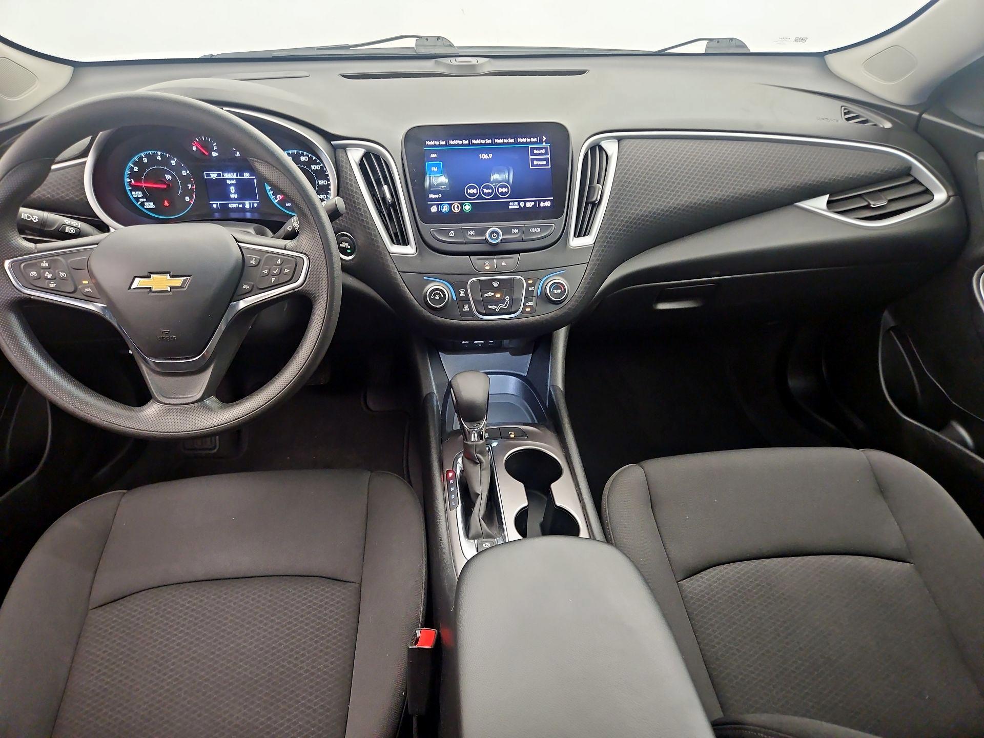 Thumbnail: 2023 Chevrolet Malibu - 9