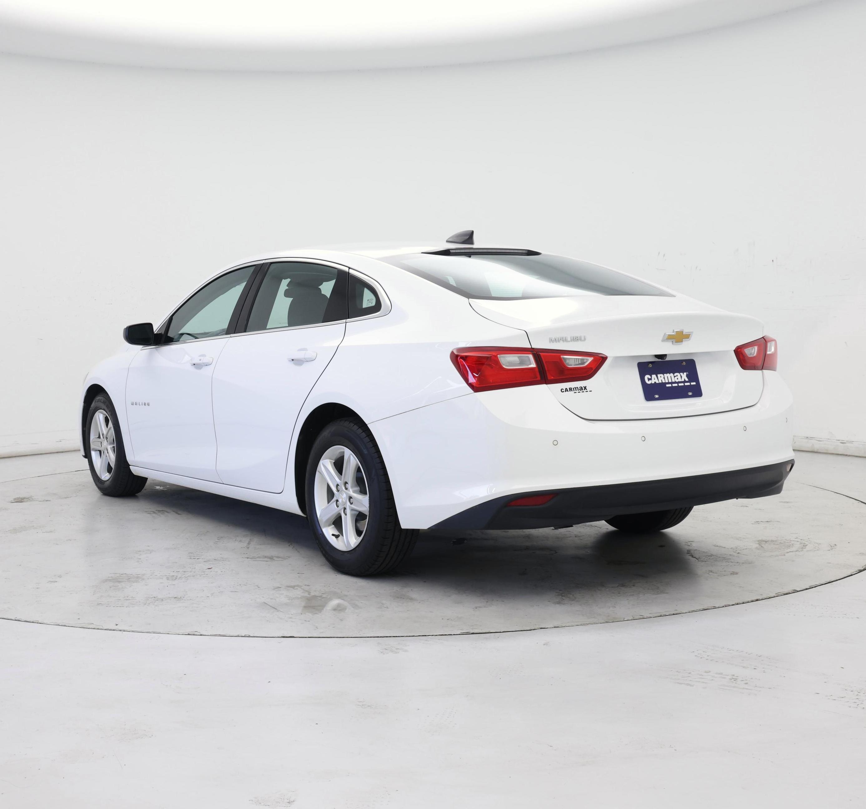 Thumbnail: 2023 Chevrolet Malibu - 2
