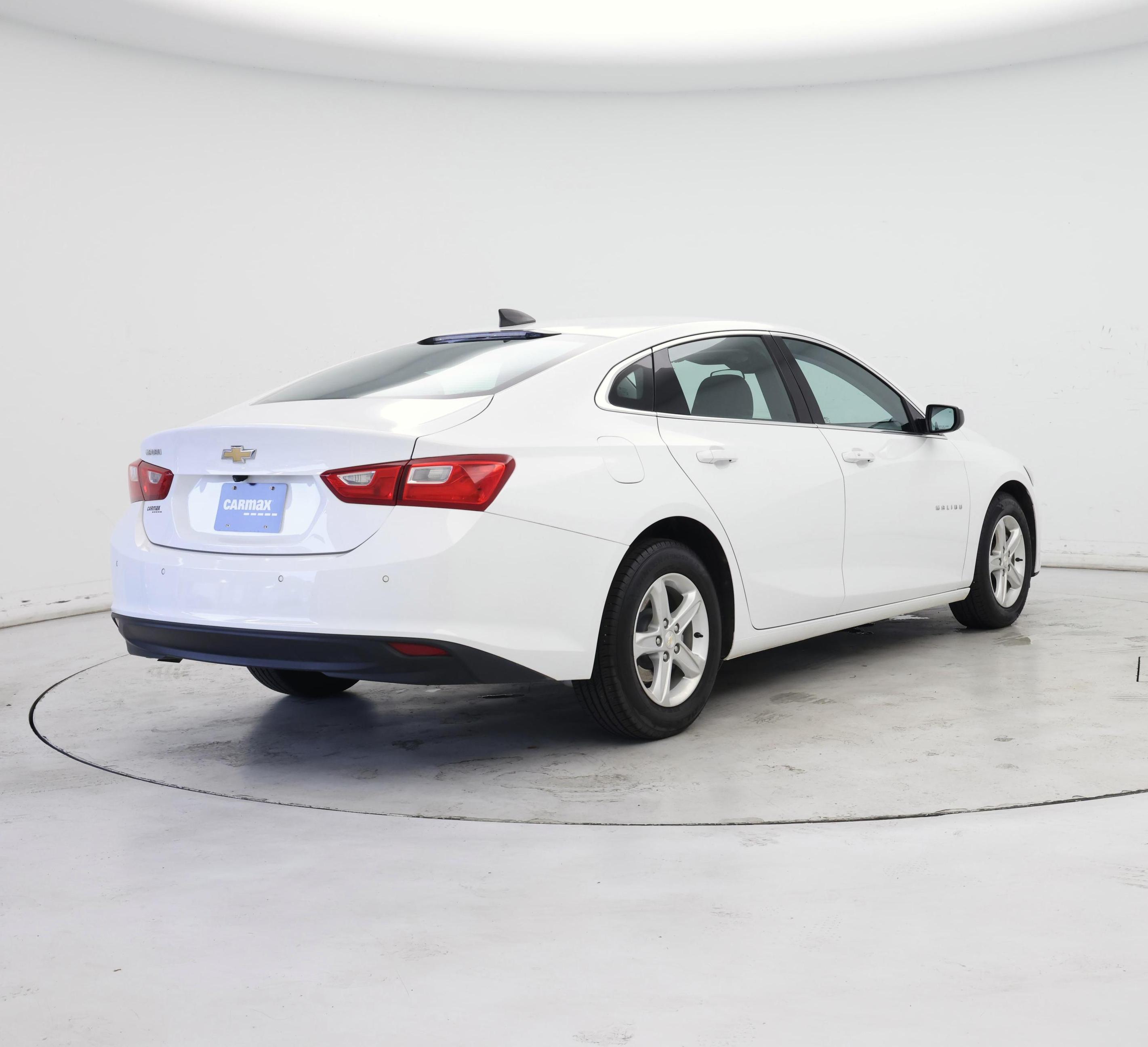 Thumbnail: 2023 Chevrolet Malibu - 8