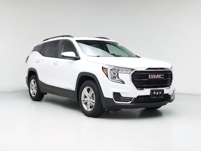 White 2023 GMC Terrain SLE