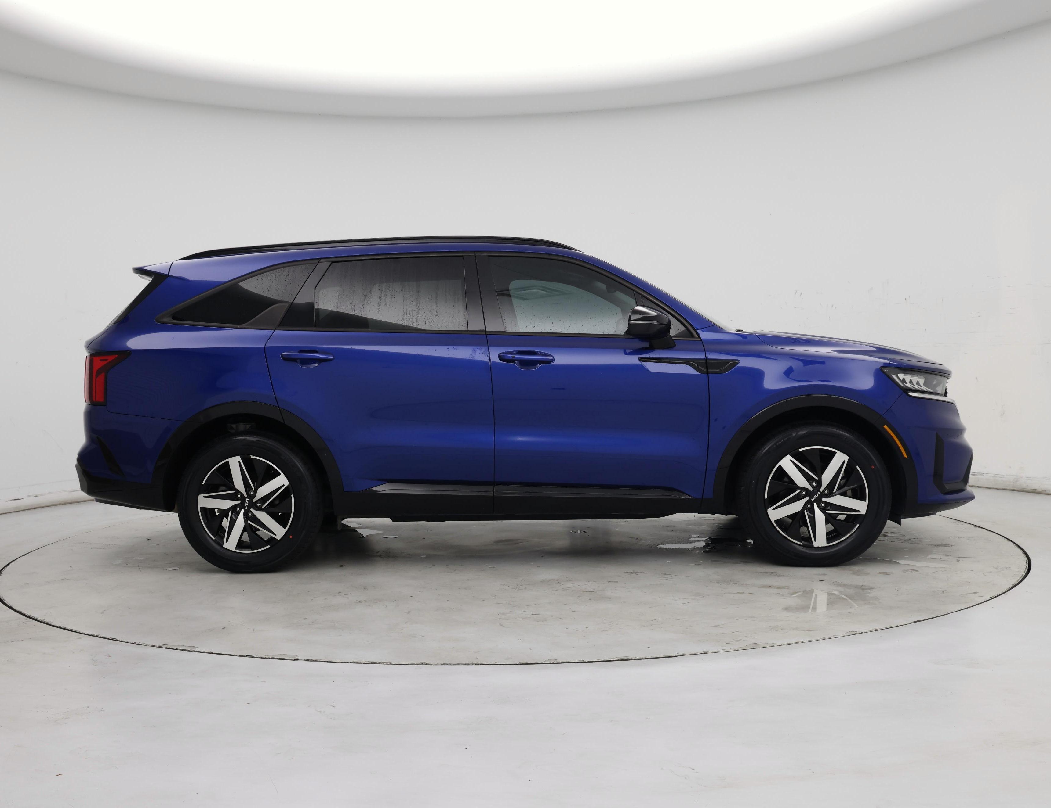 Thumbnail: 2023 Kia Sorento - 7