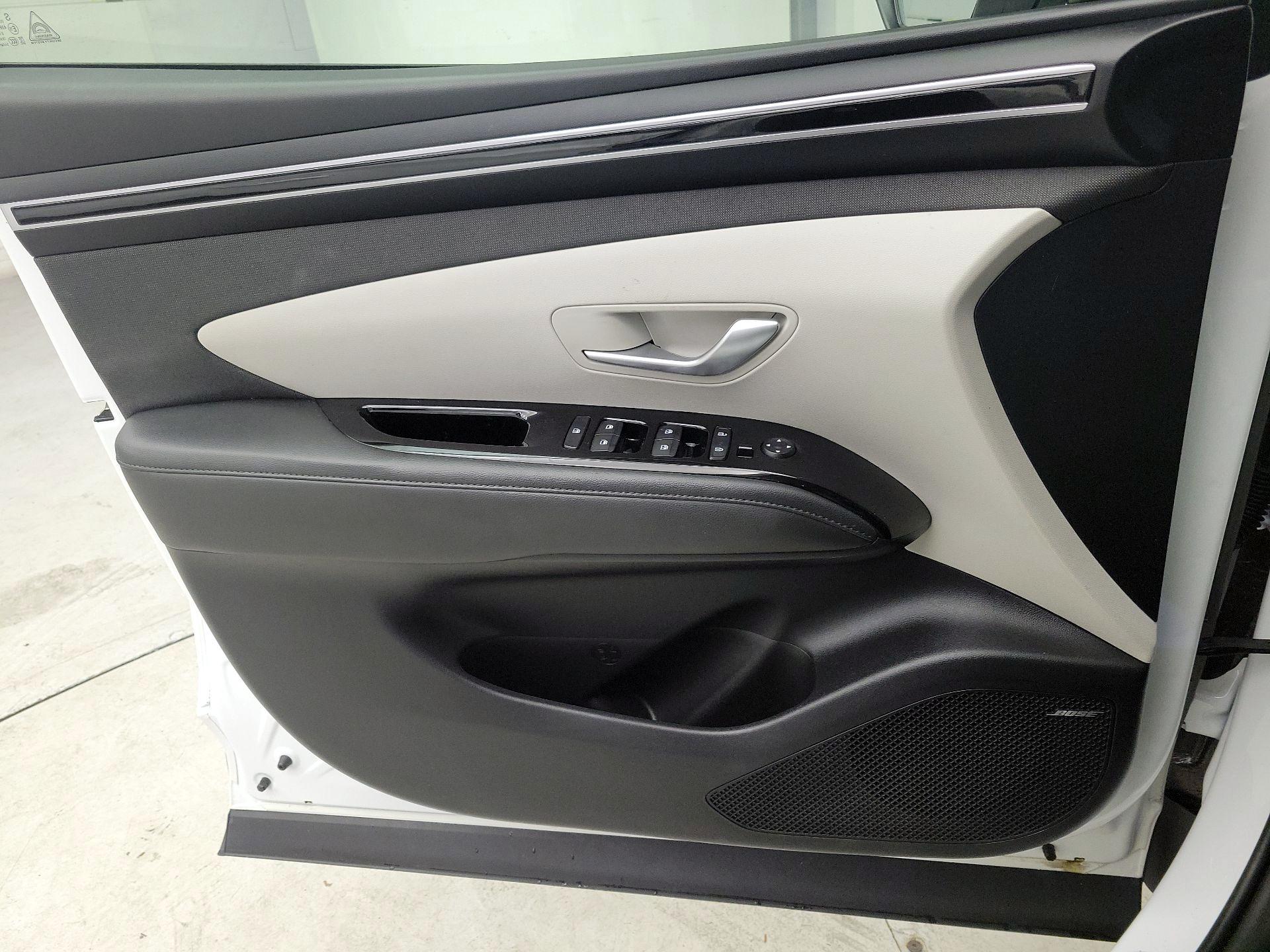Thumbnail: 2022 Hyundai Tucson - 12