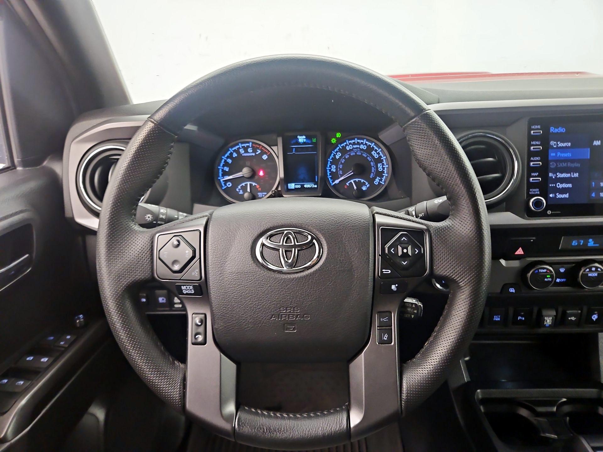 Thumbnail: 2022 Toyota Tacoma - 10