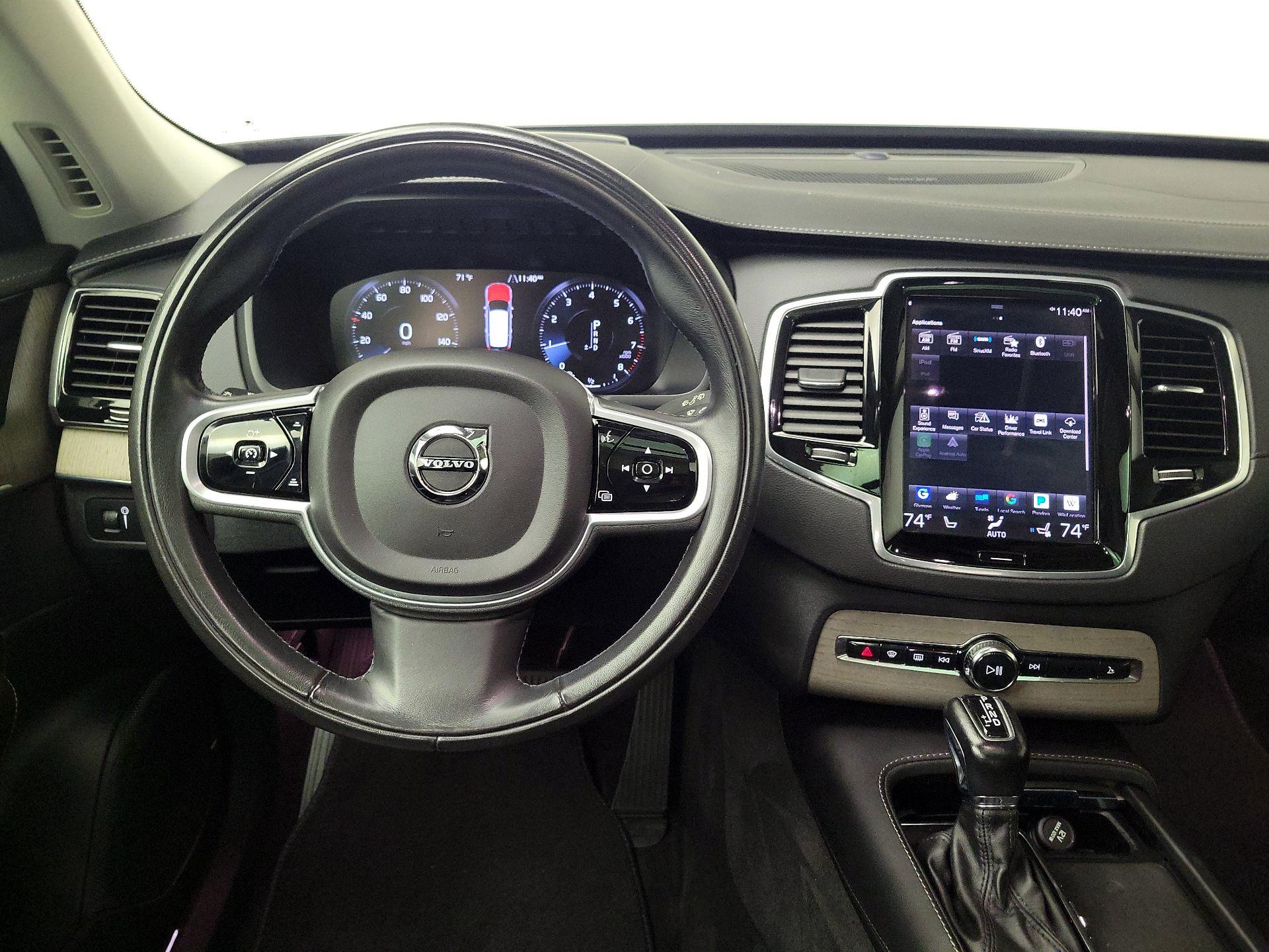 Thumbnail: 2021 Volvo XC90 - 10