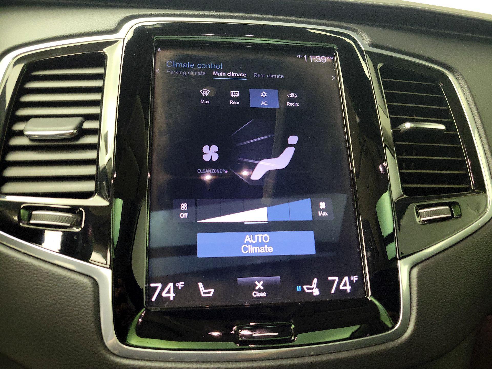 Thumbnail: 2021 Volvo XC90 - 16