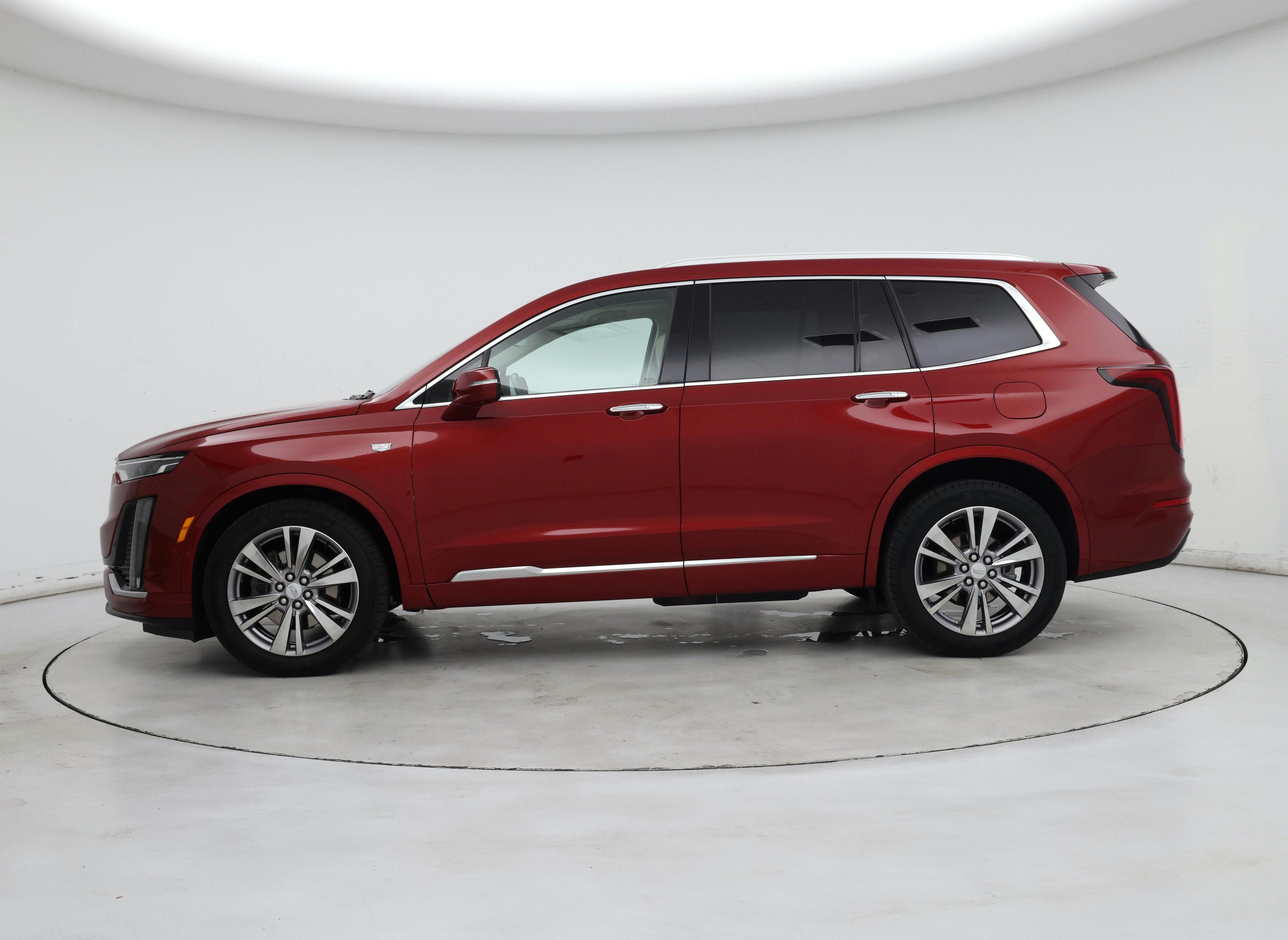 Thumbnail: 2023 Cadillac XT6 - 3