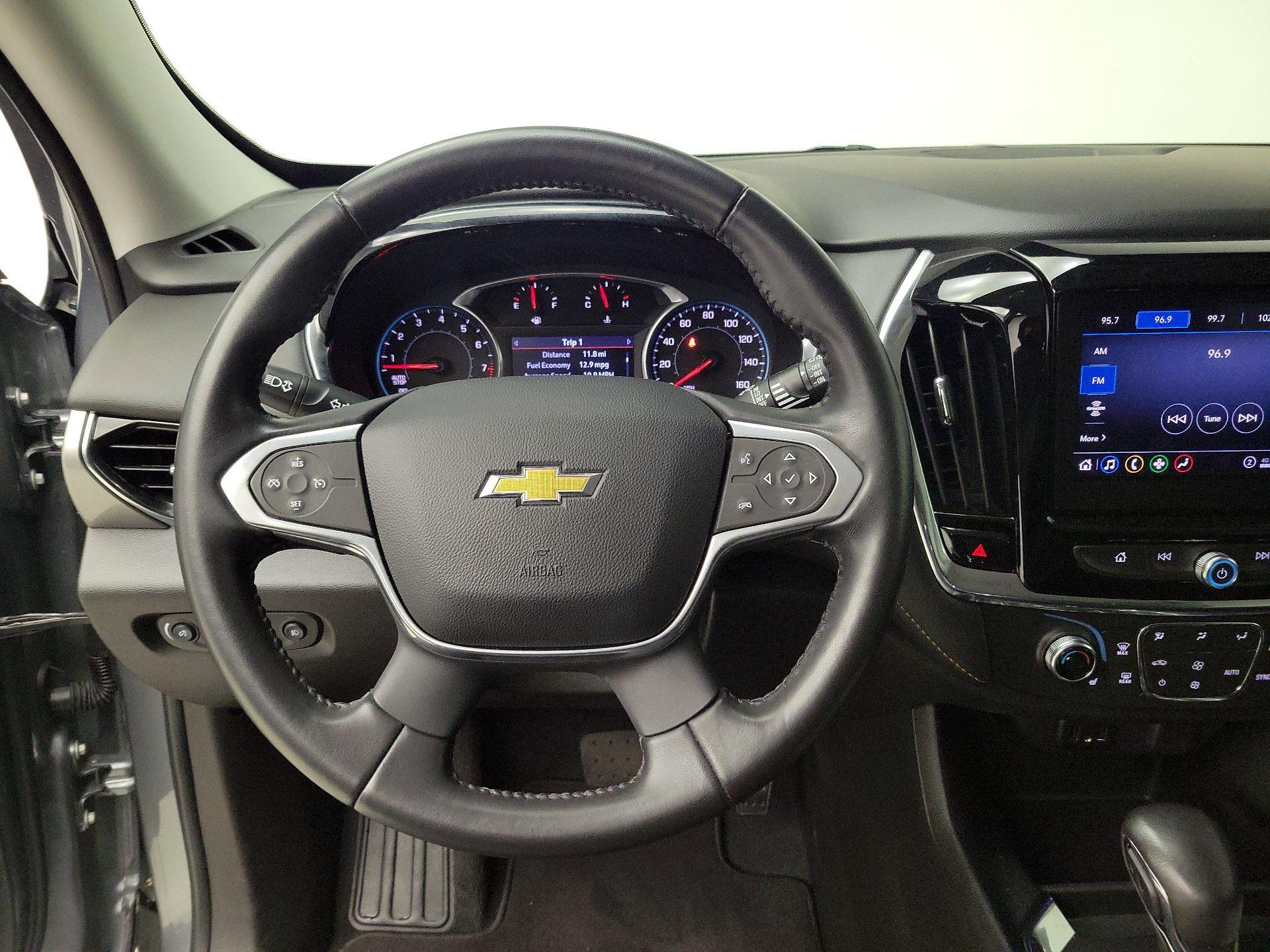 Thumbnail: 2021 Chevrolet Traverse - 10