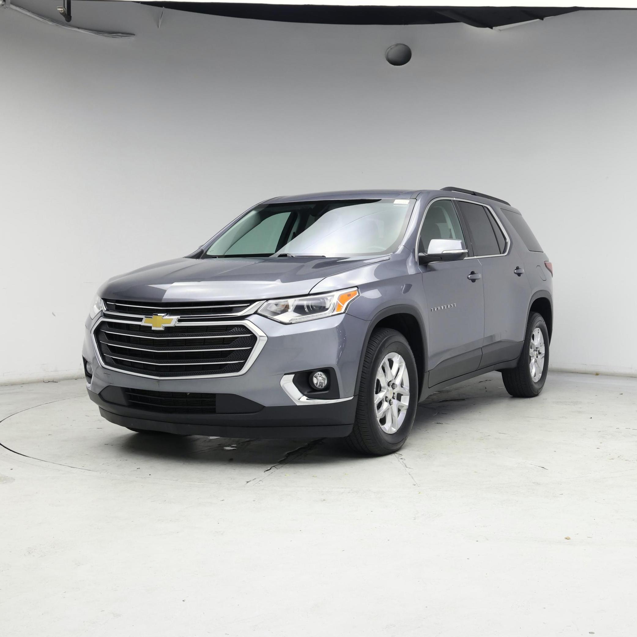 Thumbnail: 2021 Chevrolet Traverse - 4