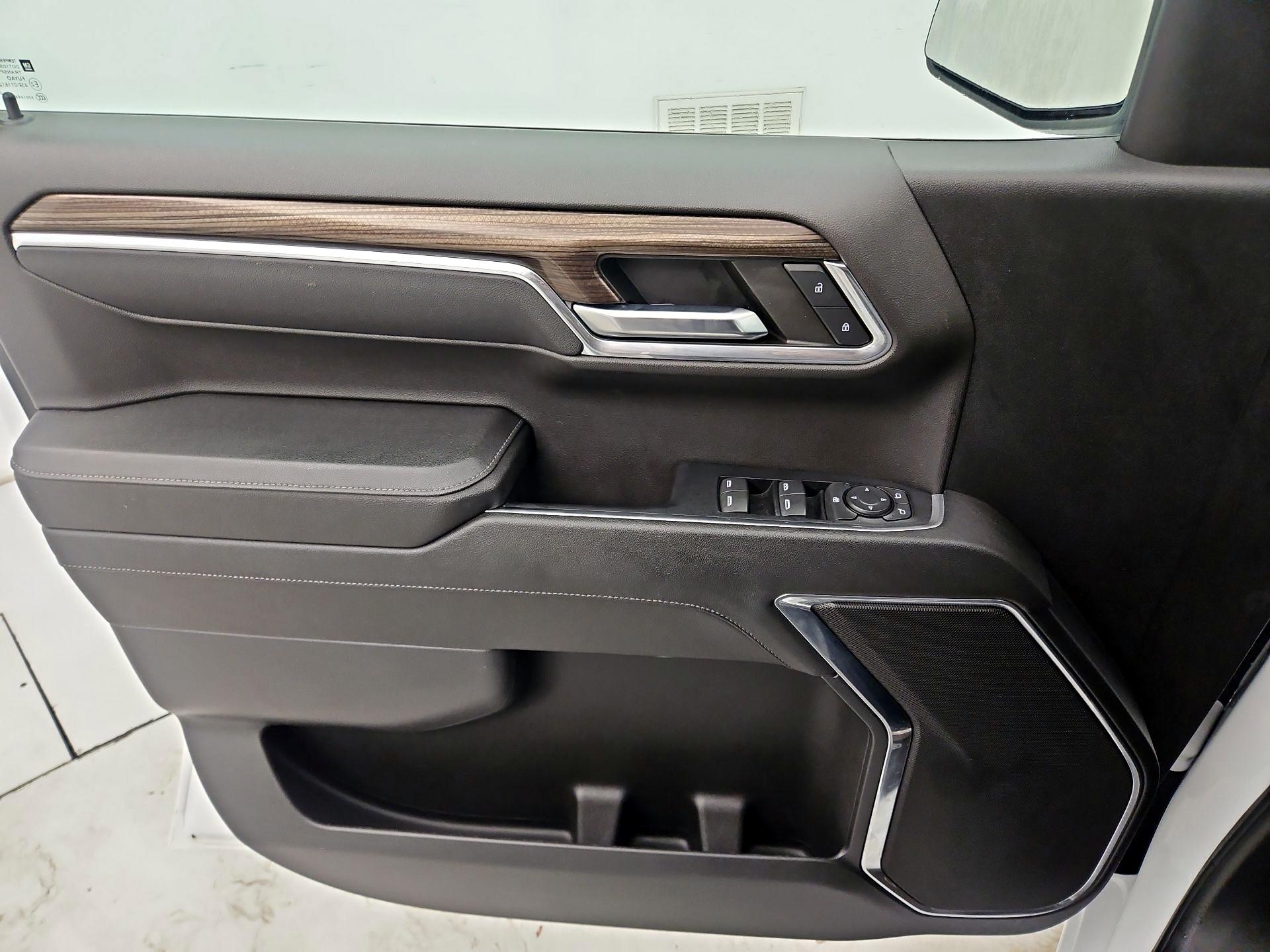 Thumbnail: 2023 Chevrolet Silverado 1500 - 12