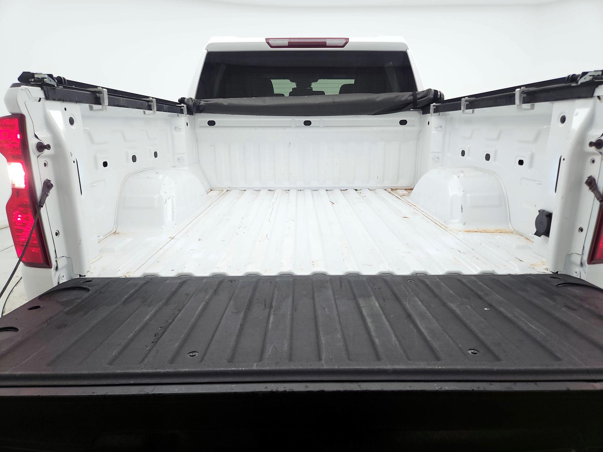 Thumbnail: 2023 Chevrolet Silverado 1500 - 20