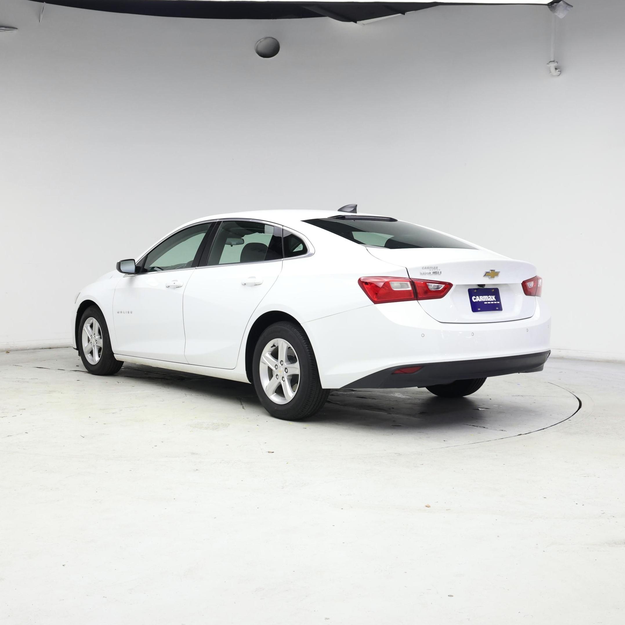 Thumbnail: 2023 Chevrolet Malibu - 2