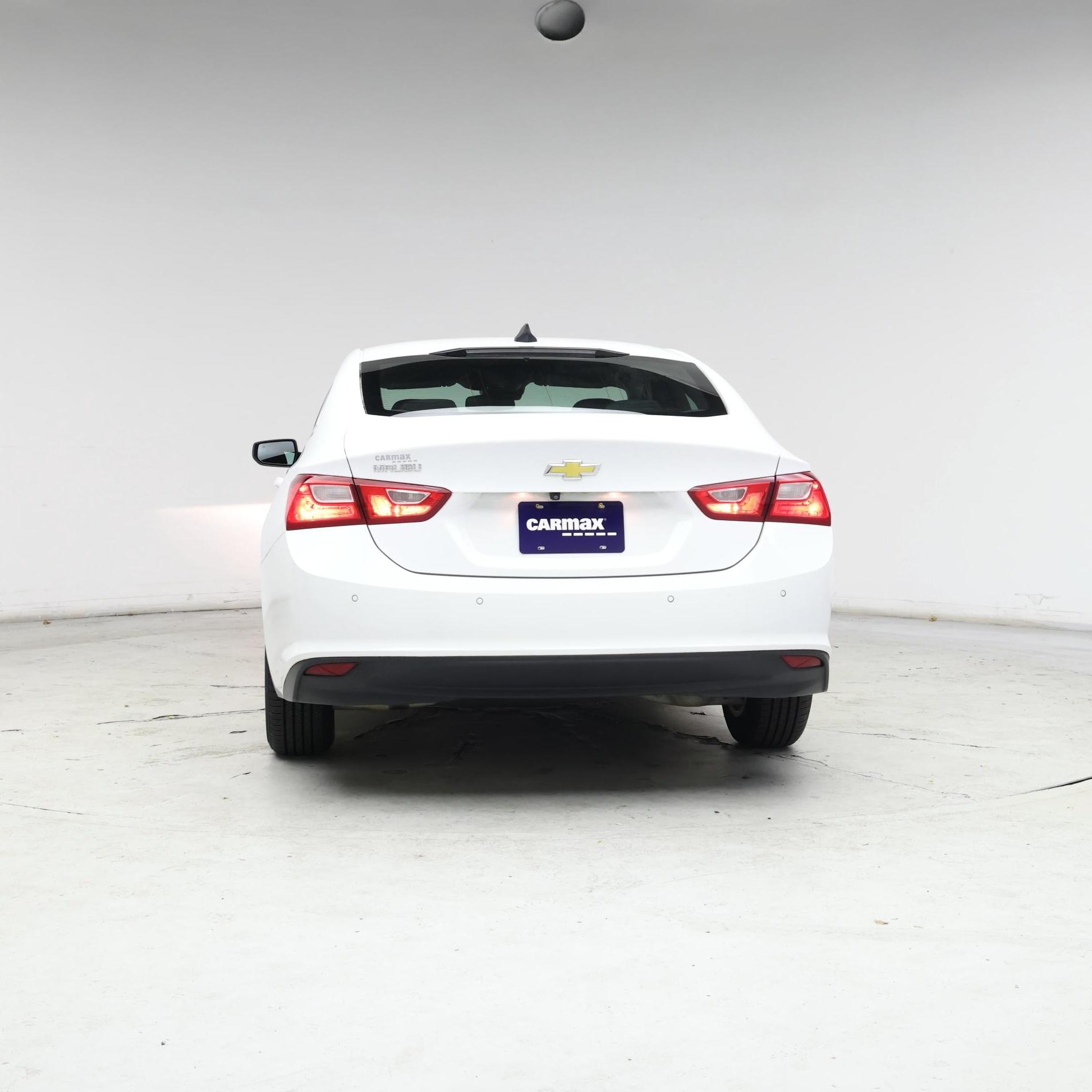 Thumbnail: 2023 Chevrolet Malibu - 6