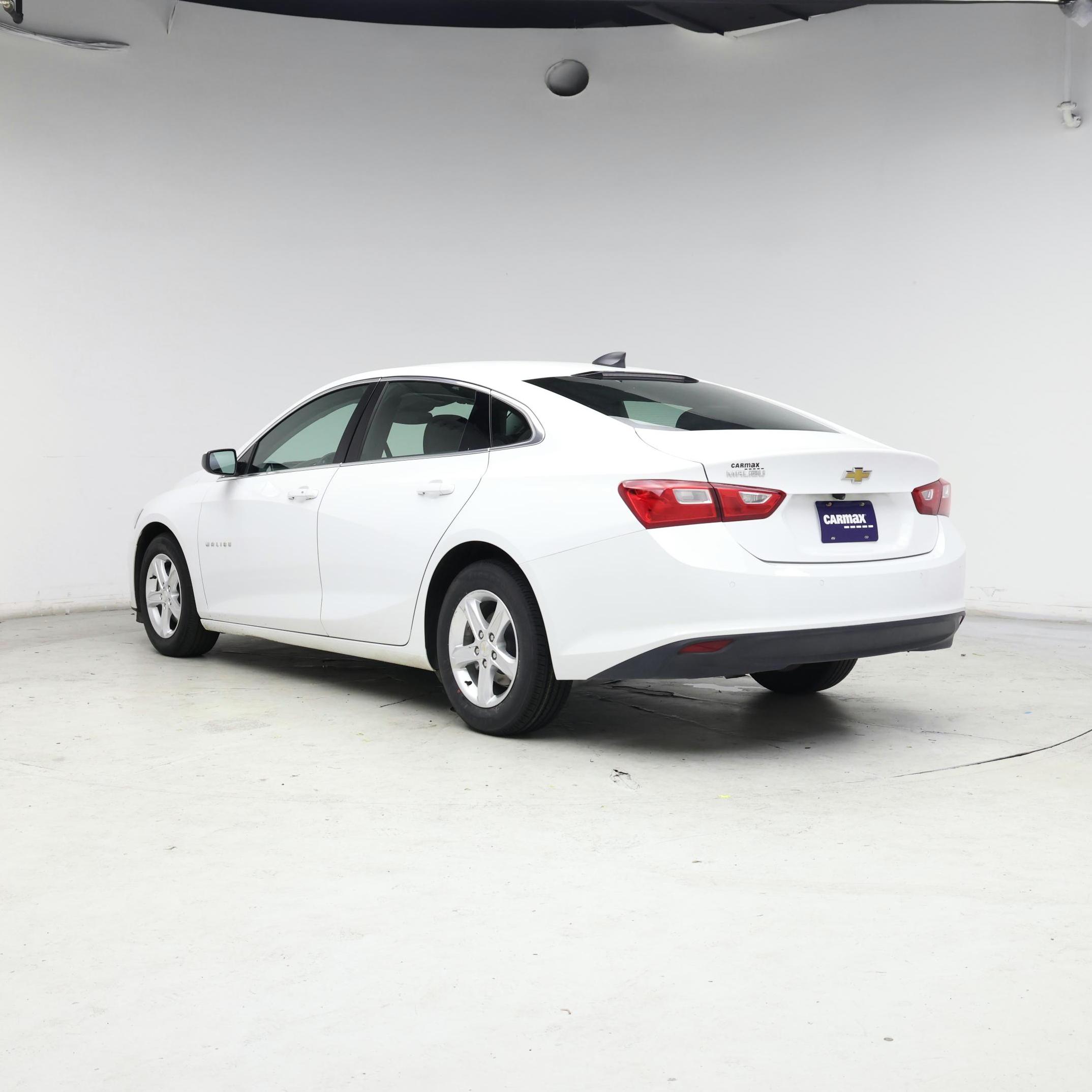 Thumbnail: 2023 Chevrolet Malibu - 2