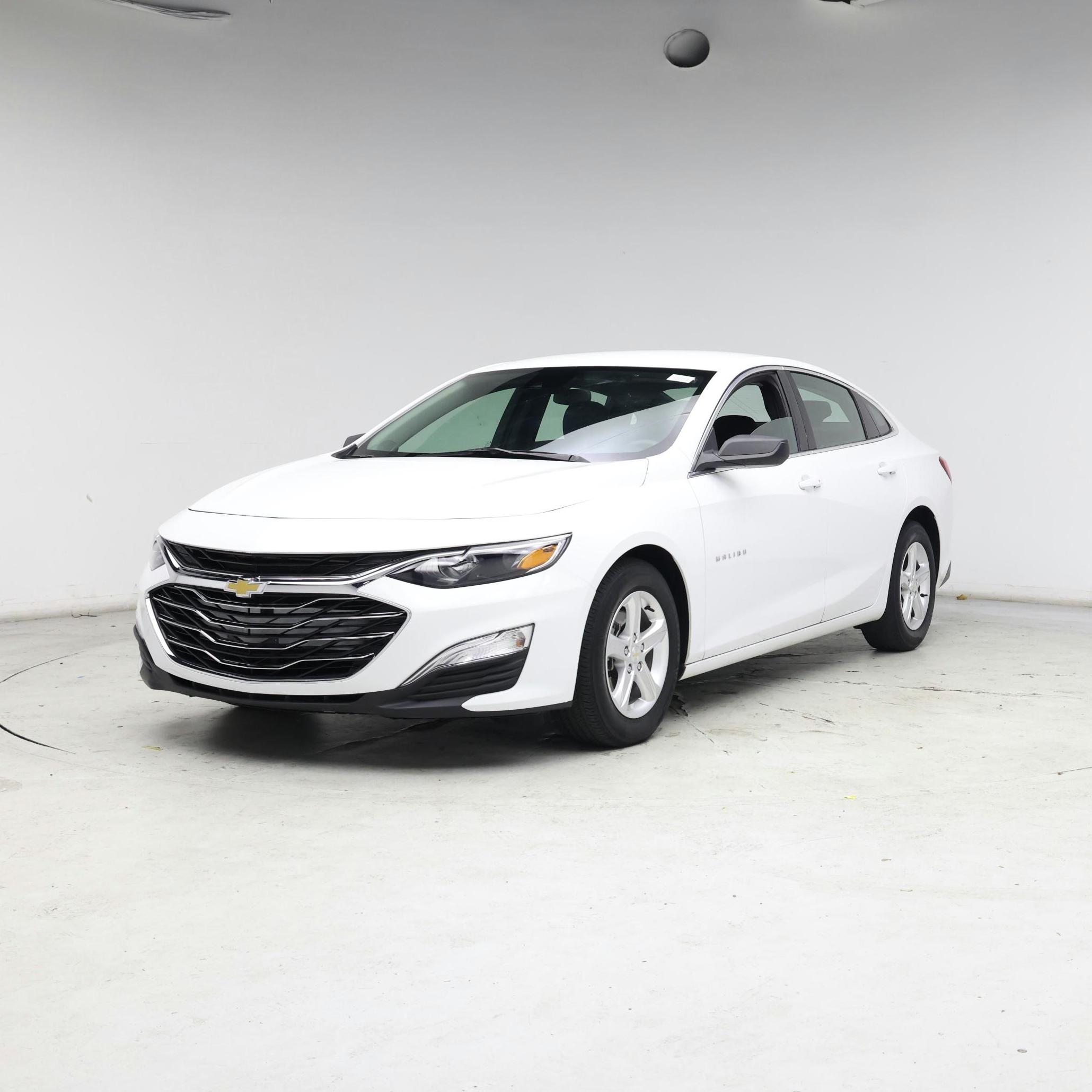 Thumbnail: 2023 Chevrolet Malibu - 4