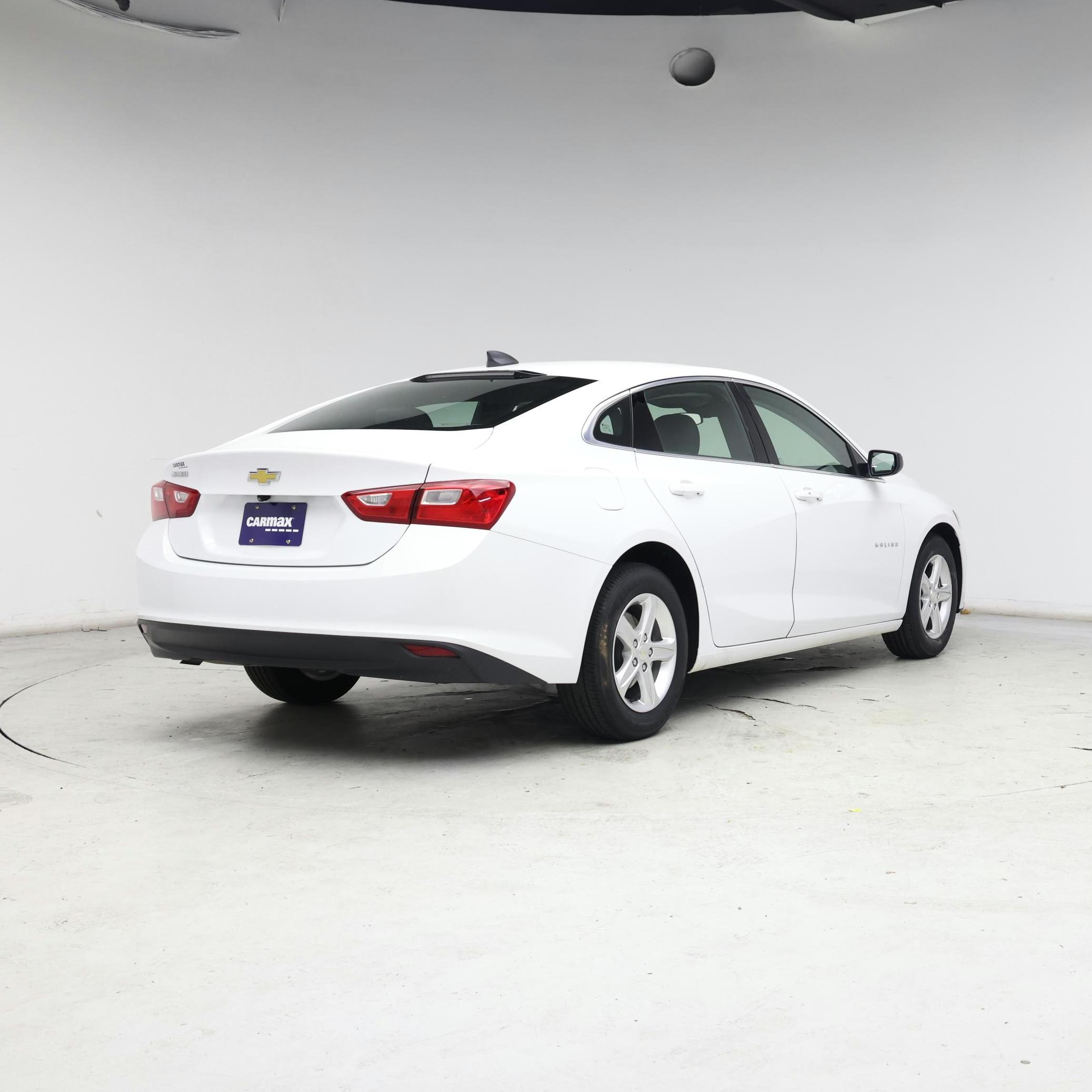 Thumbnail: 2023 Chevrolet Malibu - 8